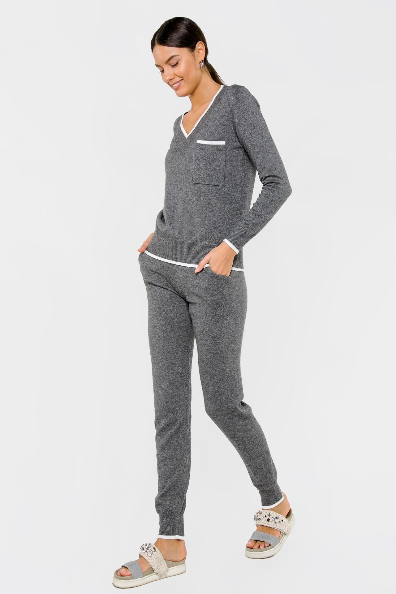 A sporty-chic tracksuit with contrast trim, Grey — photo 3