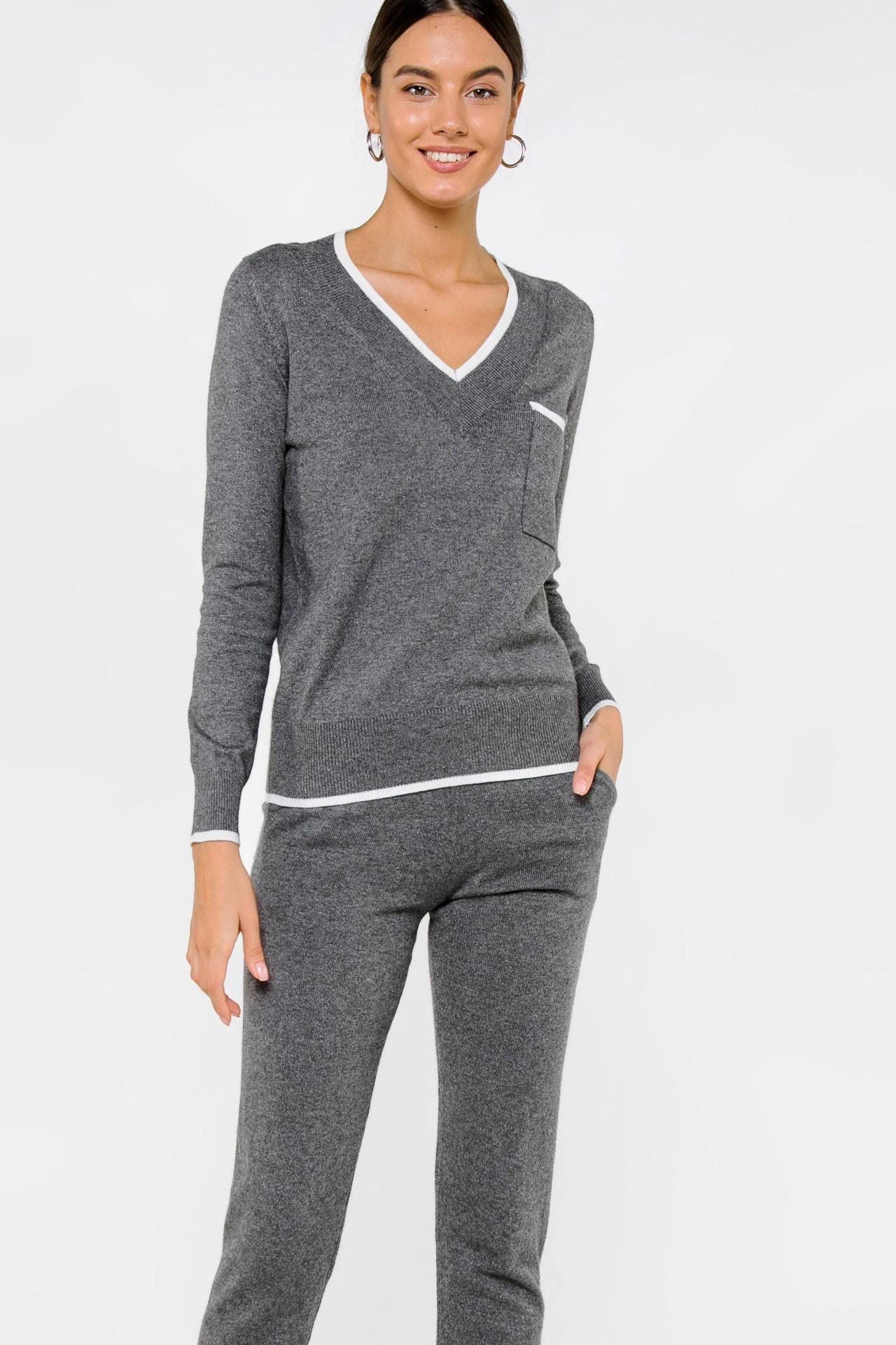 A sporty-chic tracksuit with contrast trim, Grey — photo 4