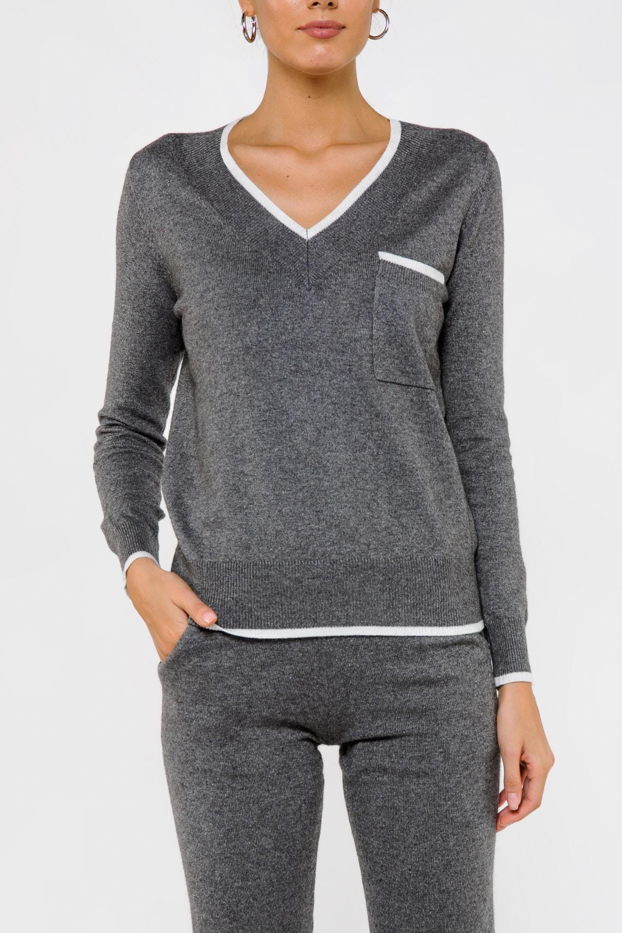 A sporty-chic tracksuit with contrast trim, Grey — photo 2