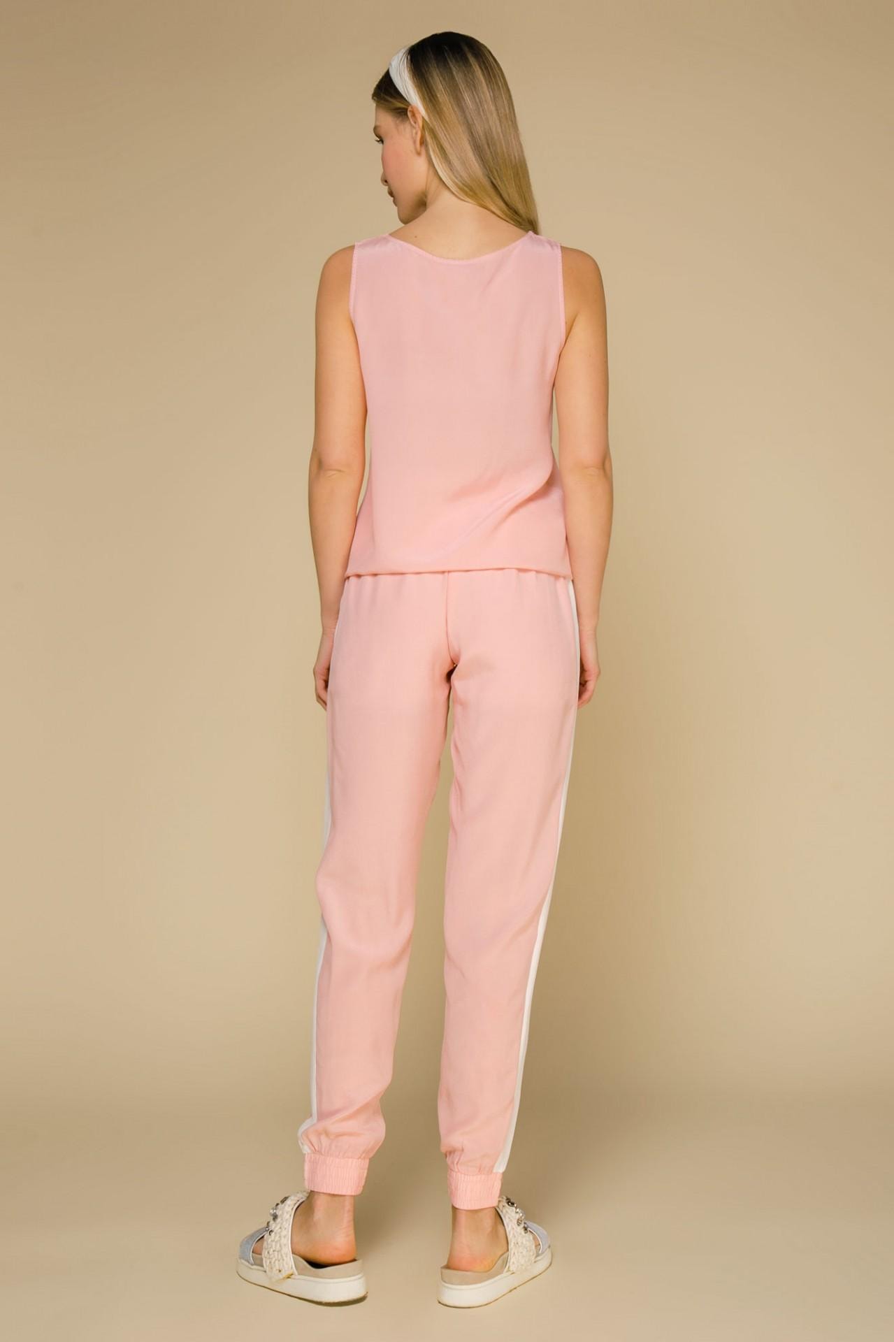 A trouser suit made of semi-transparent silk with straight-leg trousers and a relaxed top, Pink — photo 5