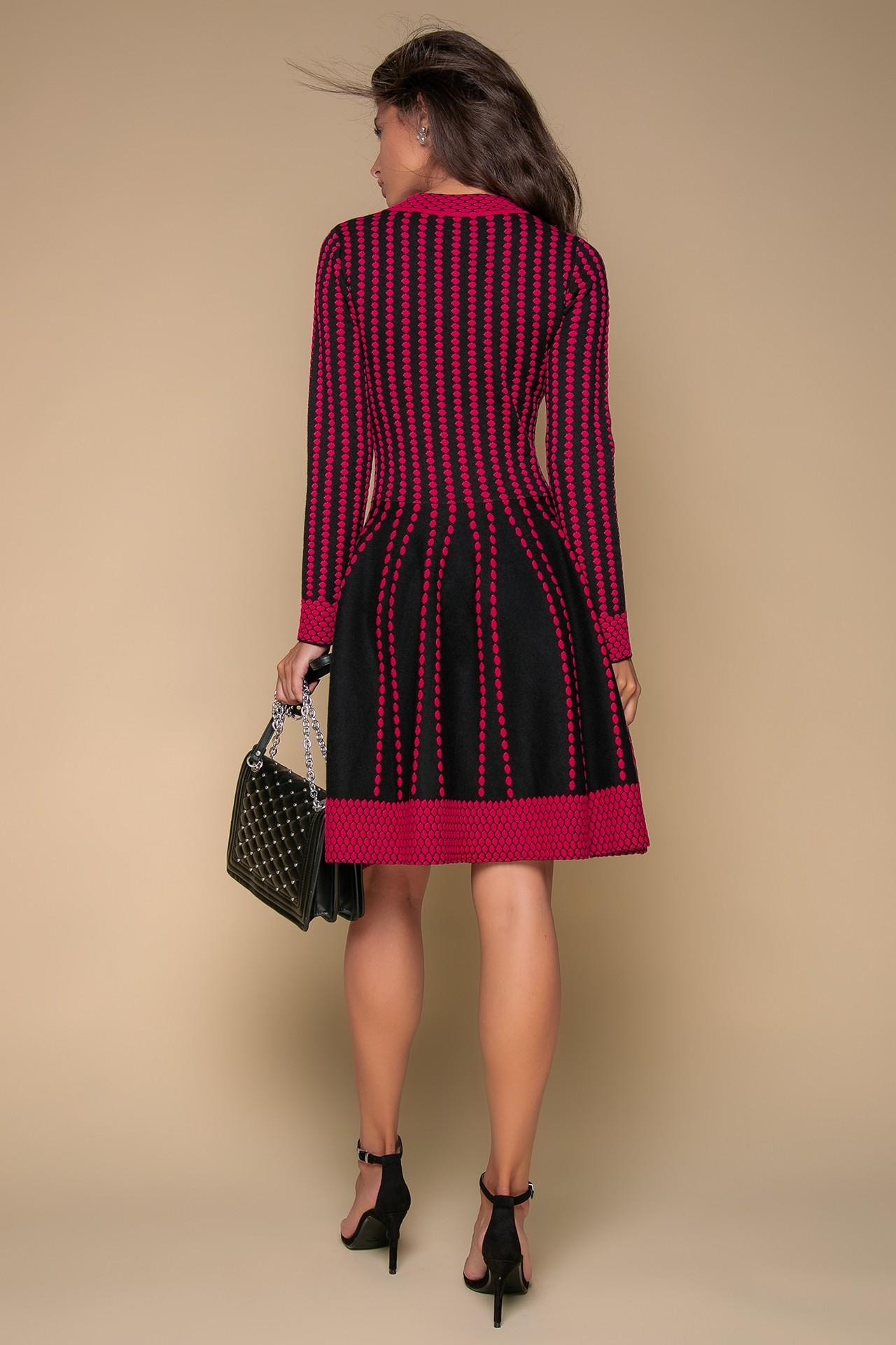 Striking dress with a fitted bodice and full skirt, Black — photo 5
