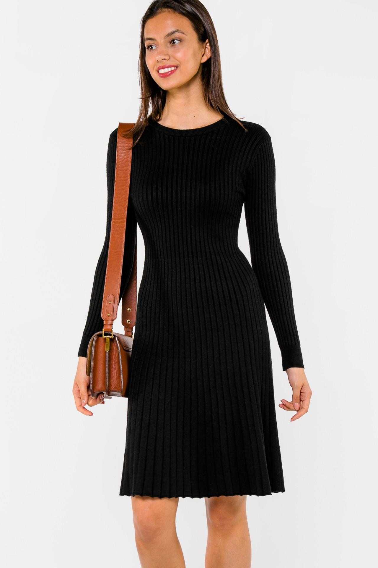 Spaghetti strap dress in a minimalist style, Black — photo 2