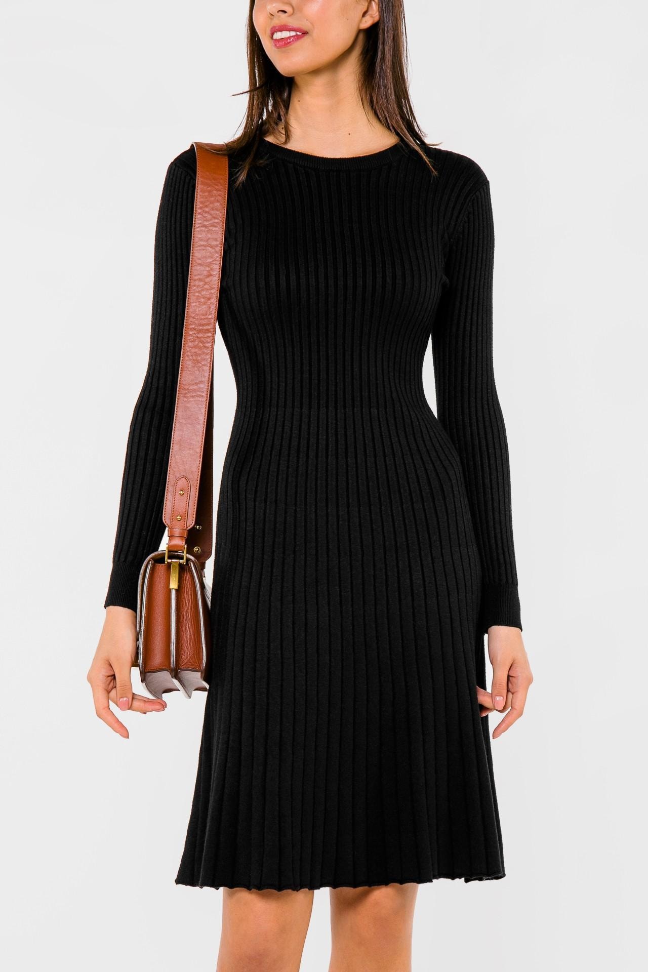 Spaghetti strap dress in a minimalist style, Black — photo 4