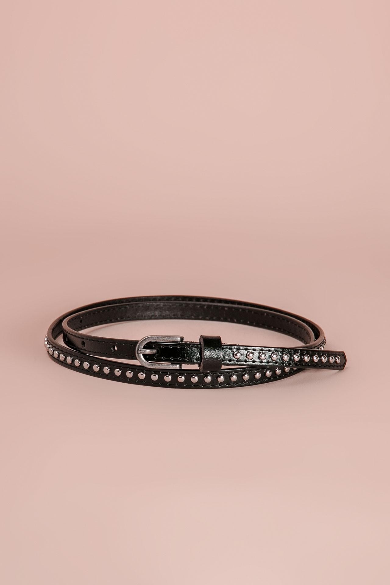 Glam-rock style belt with metal rivet trim, Black
