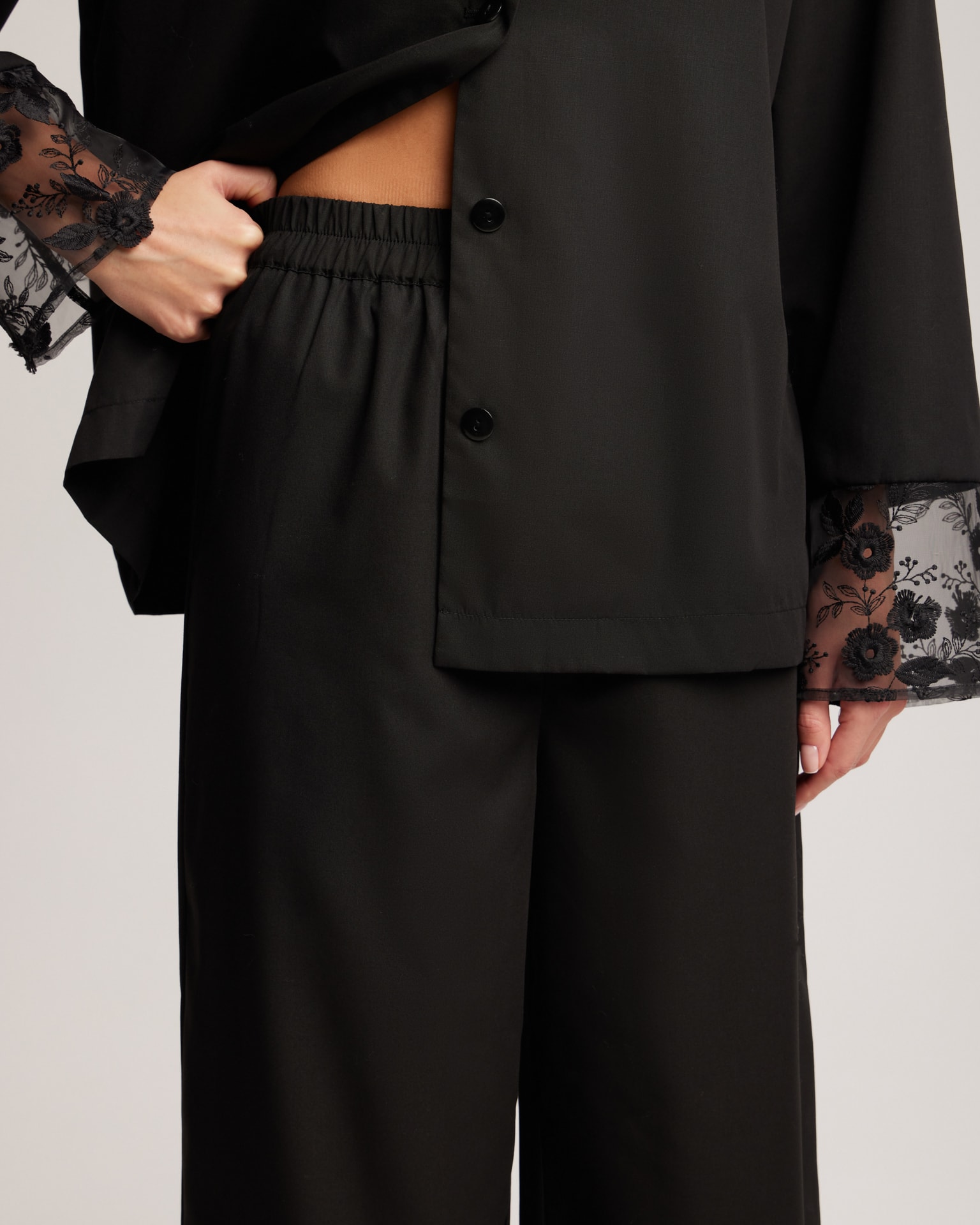 Set with Lace Inserts, Black — photo 8