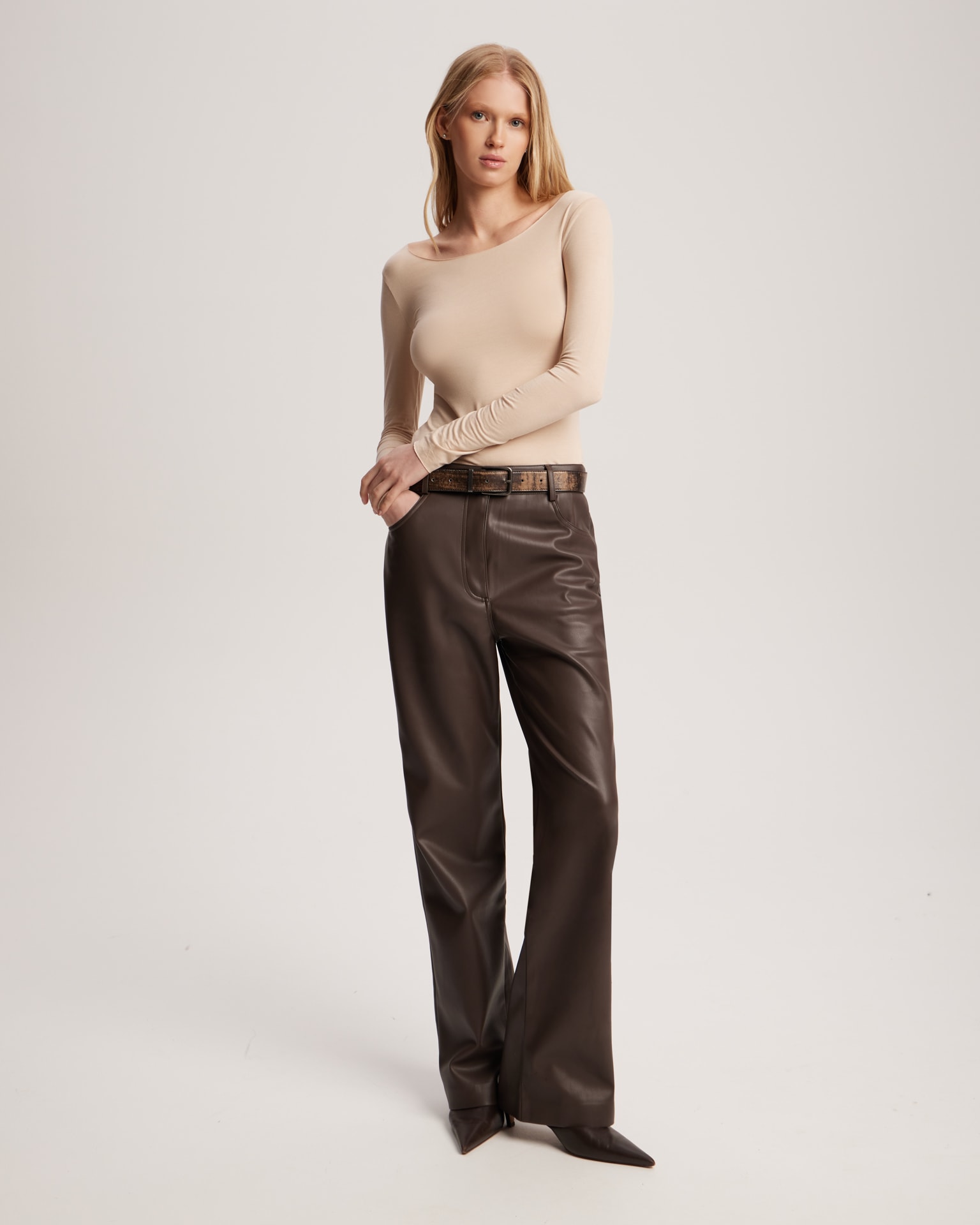 Long-sleeved jumper, Beige — photo 2