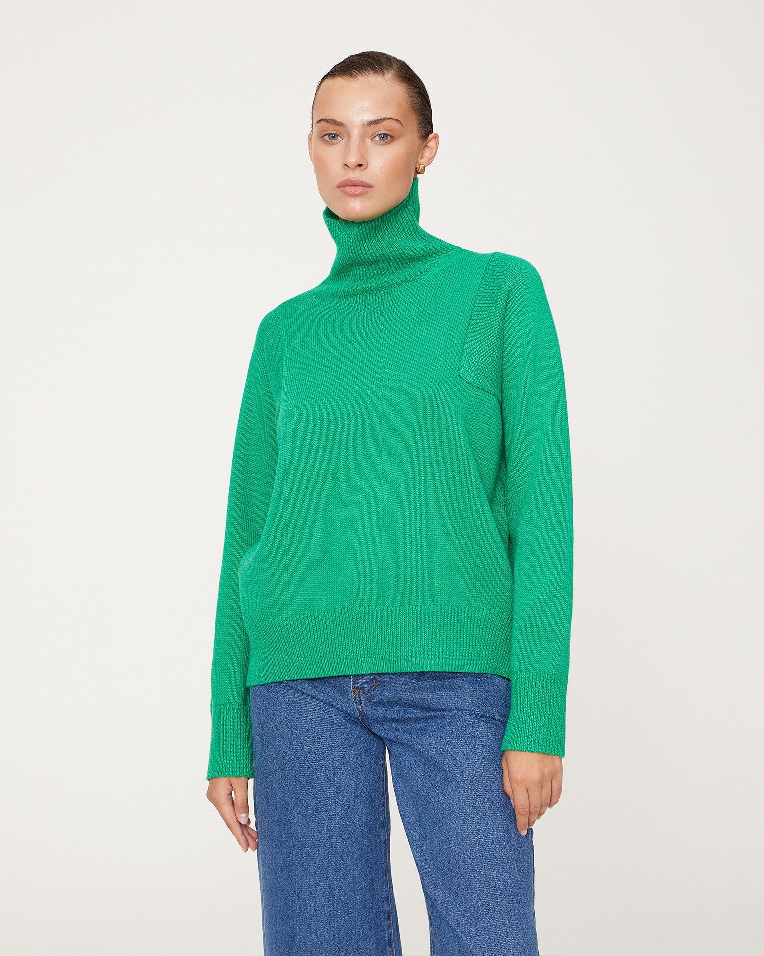 Basic turtleneck jumper in green