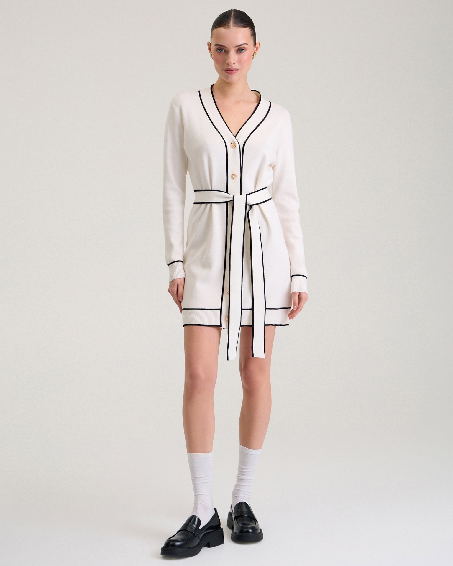 Dress with contrasting trim