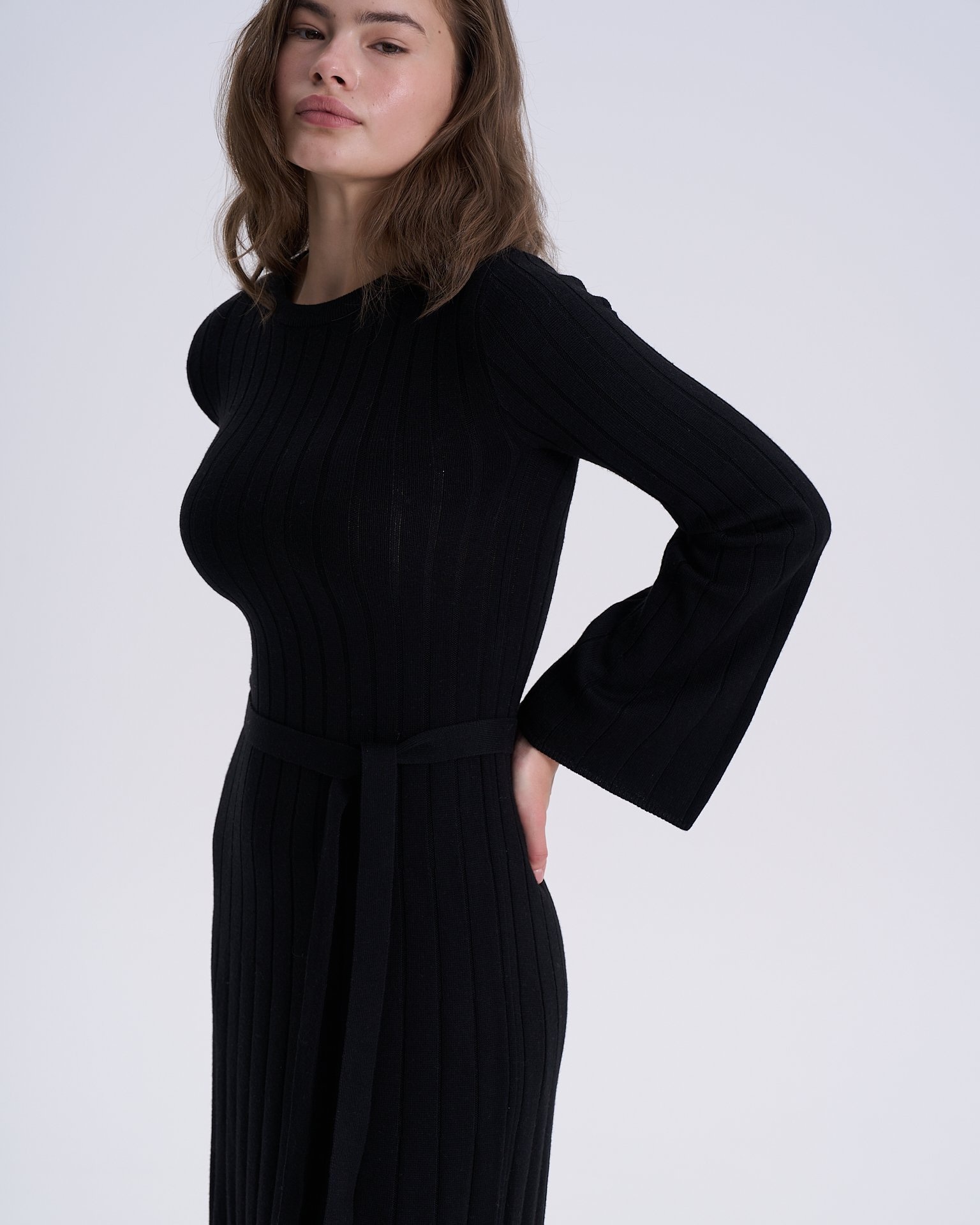 Dress with flared sleeves