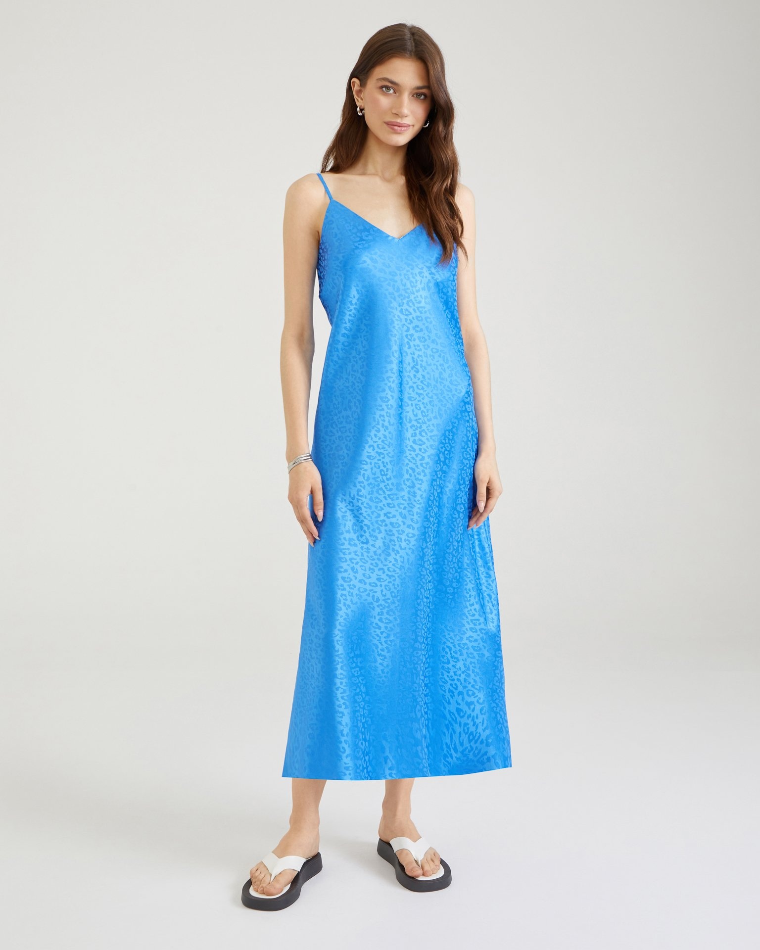 Dress in a lightweight fabric