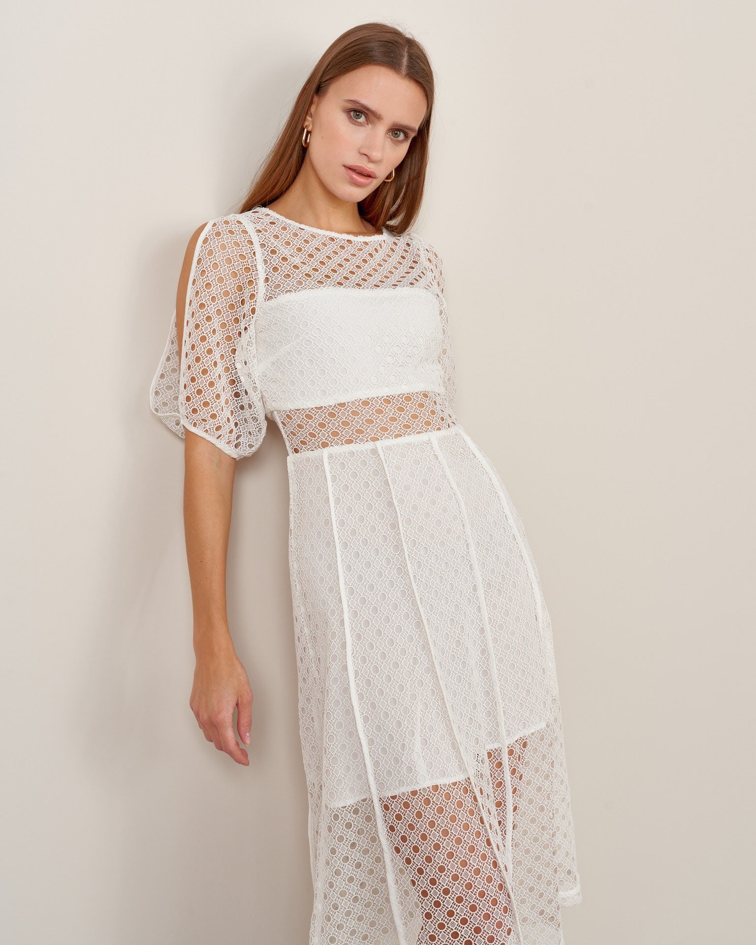 Dress in a romantic style