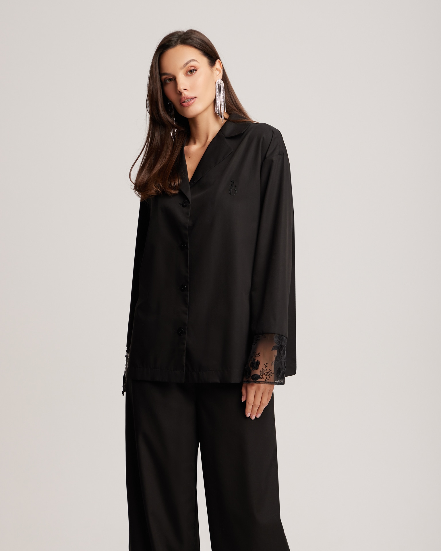 Set with Lace Inserts