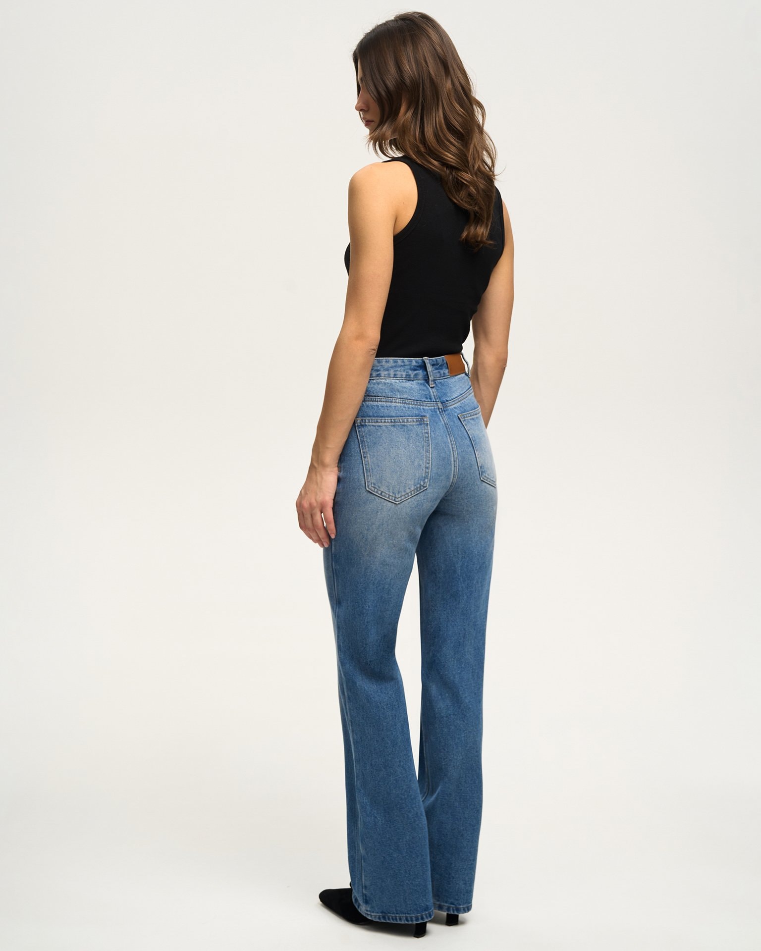 Straight-leg jeans in light blue, Blue — photo 3