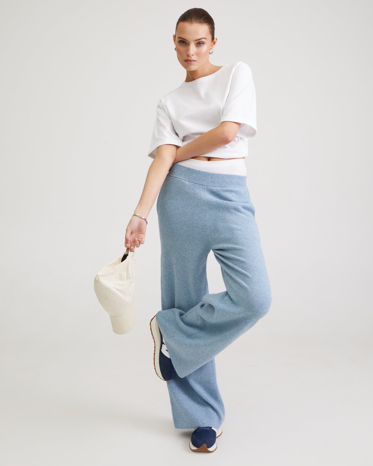 Blue knitted trousers, Sky Blue