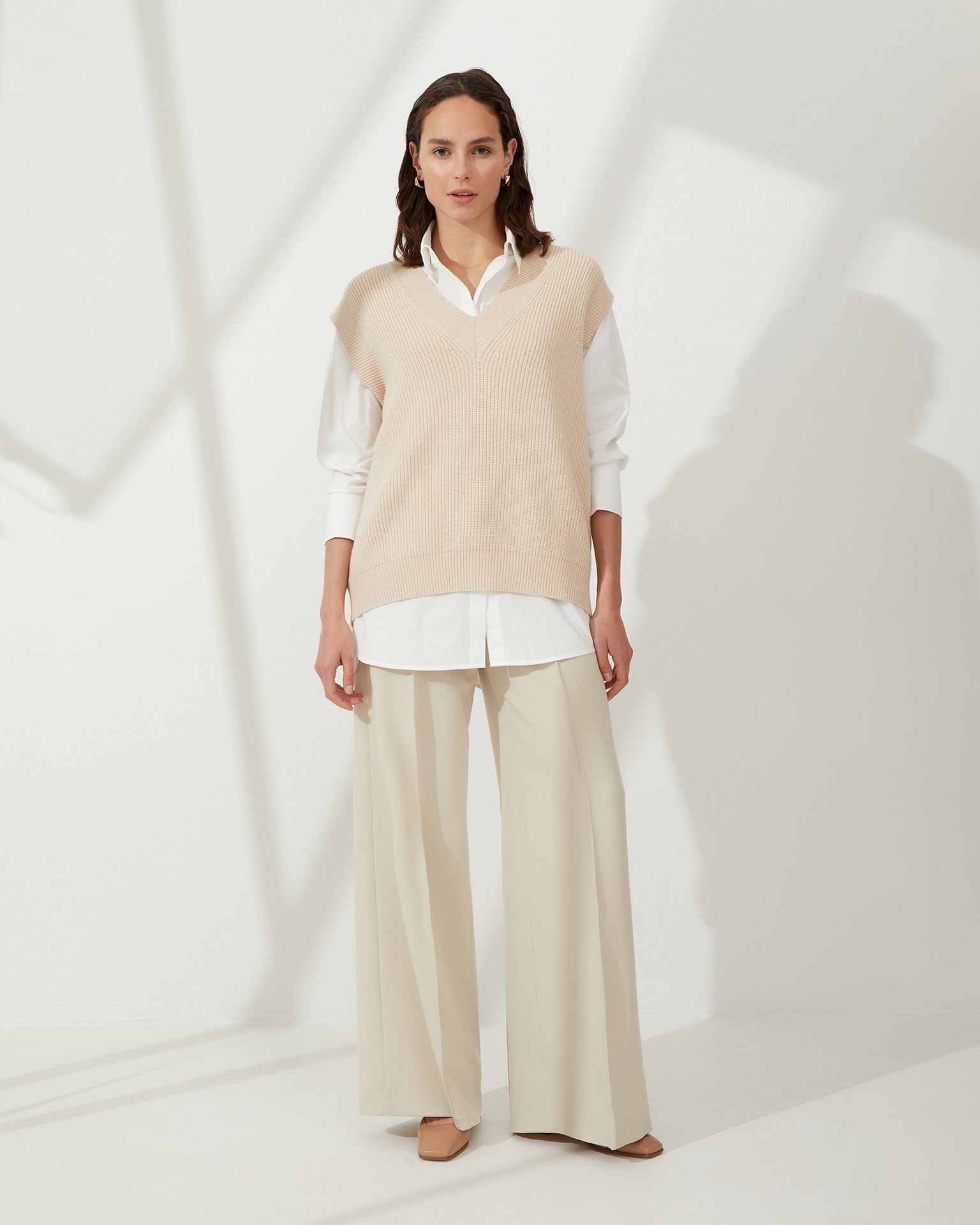 Classic cut shirt, White — photo 7