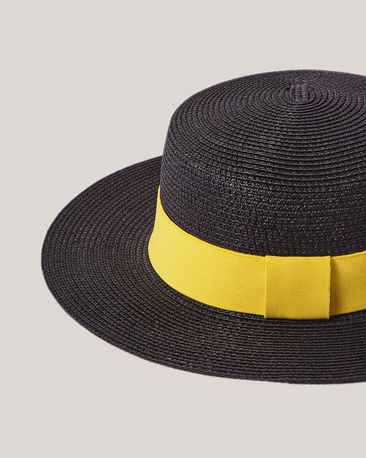 Hat with yellow ribbon, Yellow