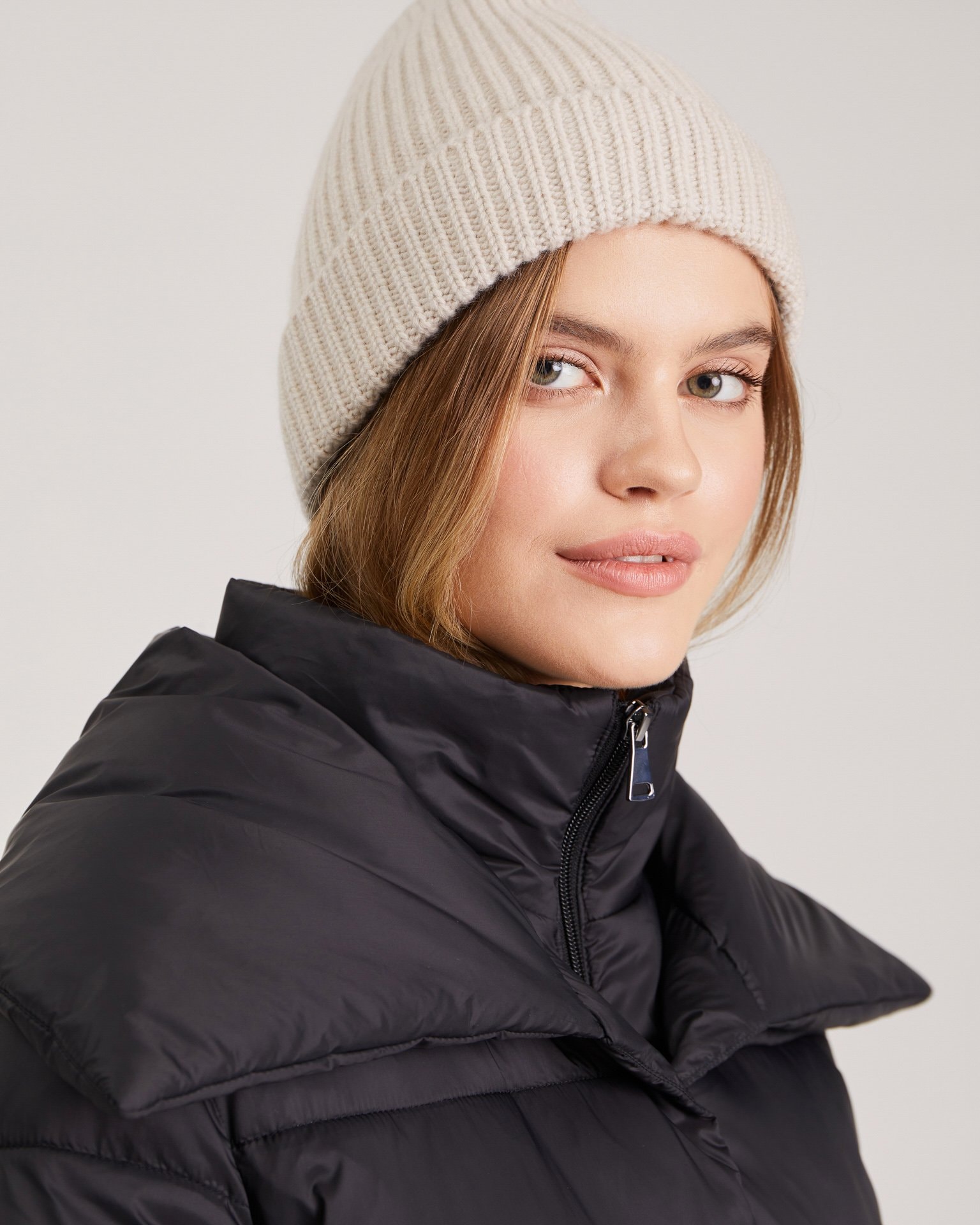 Wool and Cashmere Beanie, Beige — photo 3