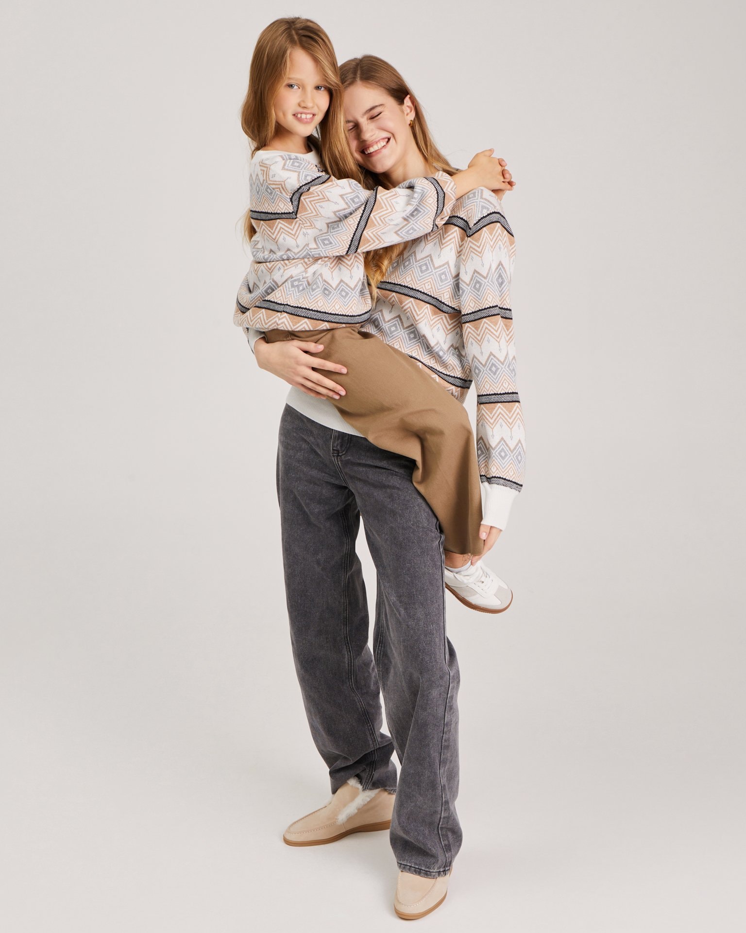 Jumper with geometric patterns, Brown — photo 9