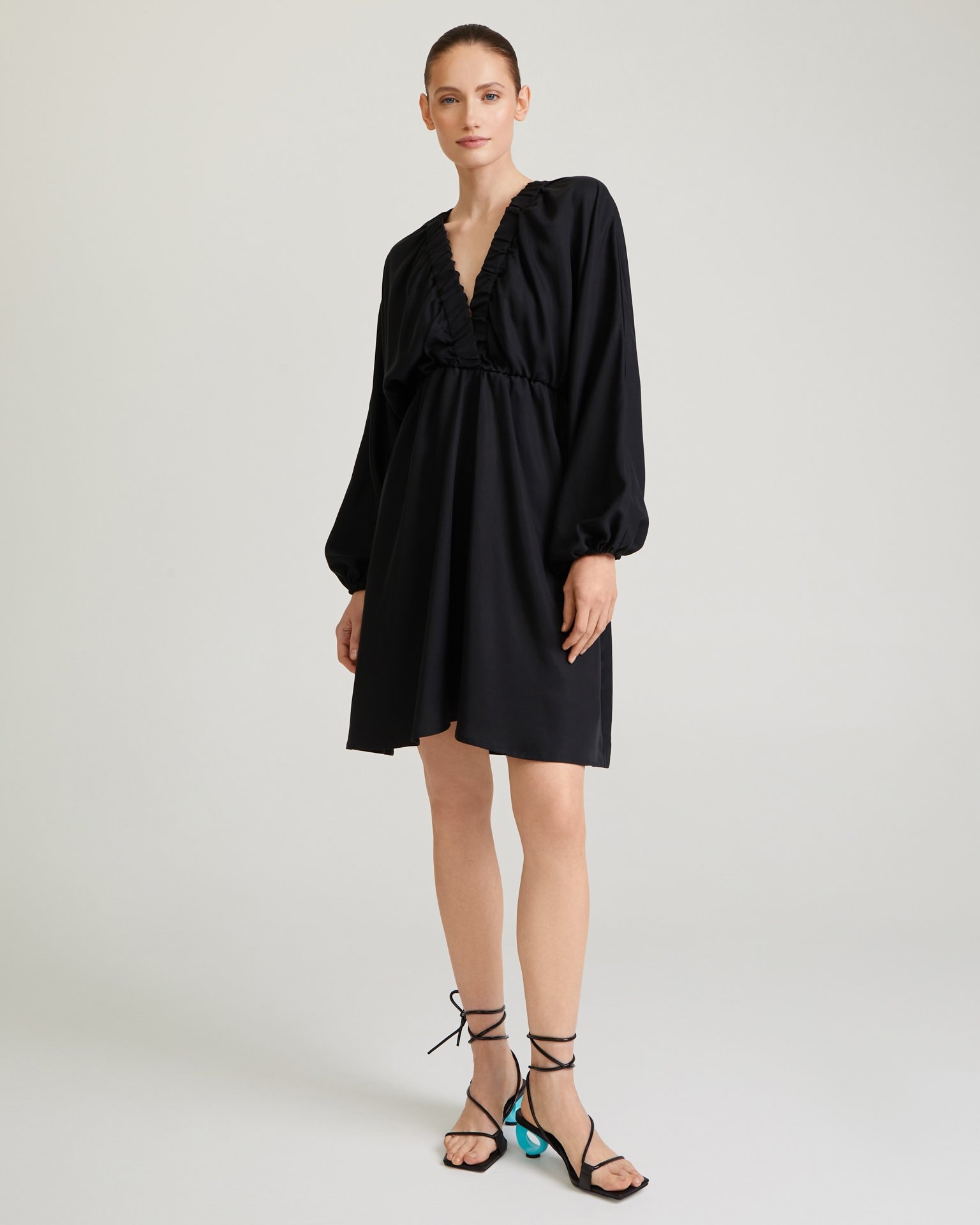 Black Dress, Black — photo 2