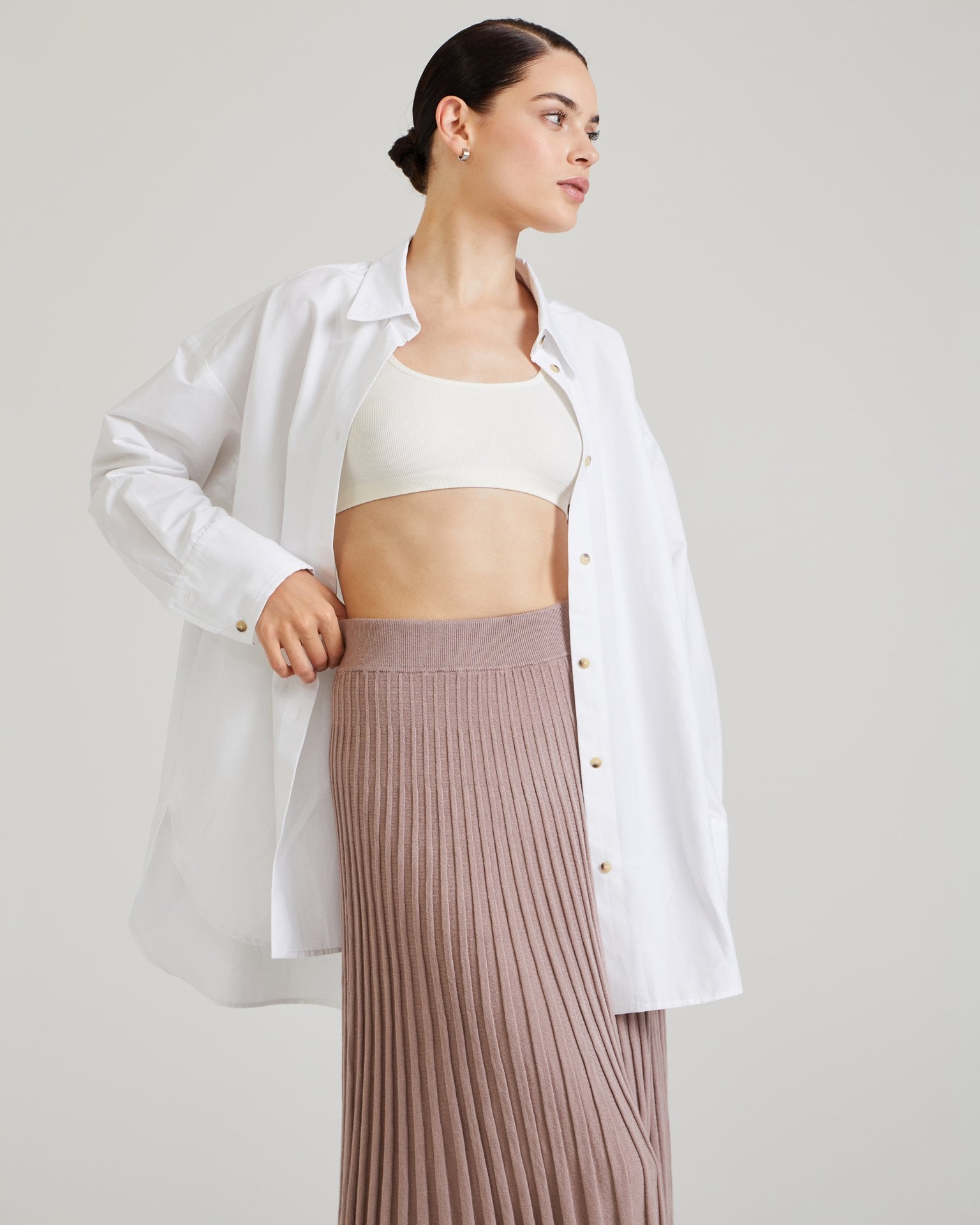 Powder pink pleated midi skirt