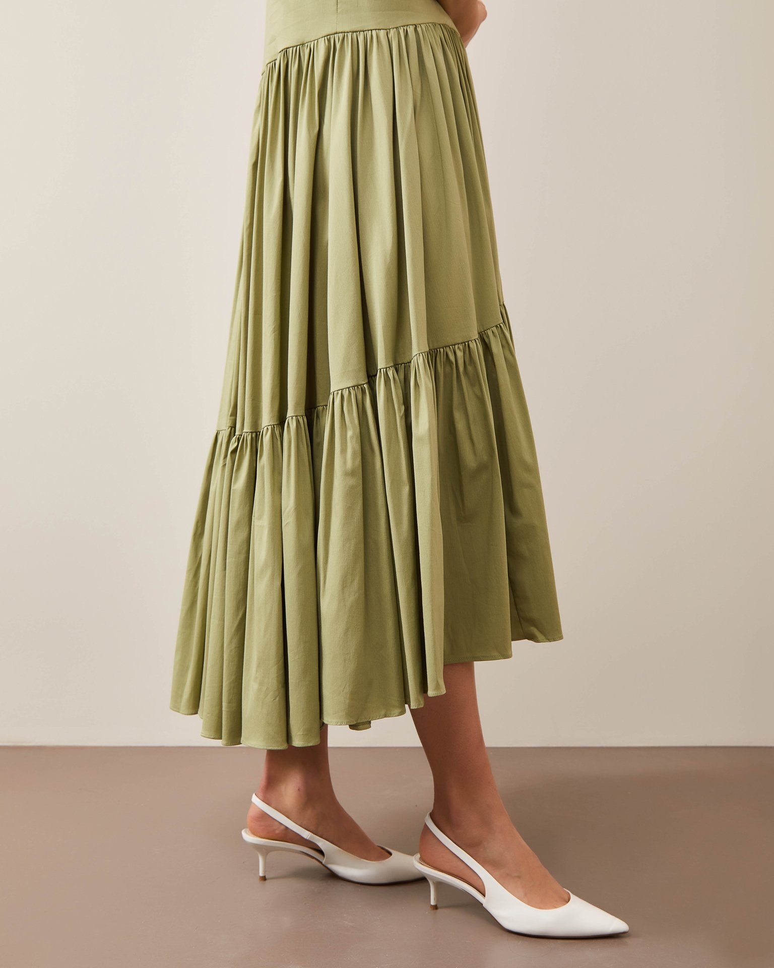 Dress with a voluminous skirt, Olive — photo 5