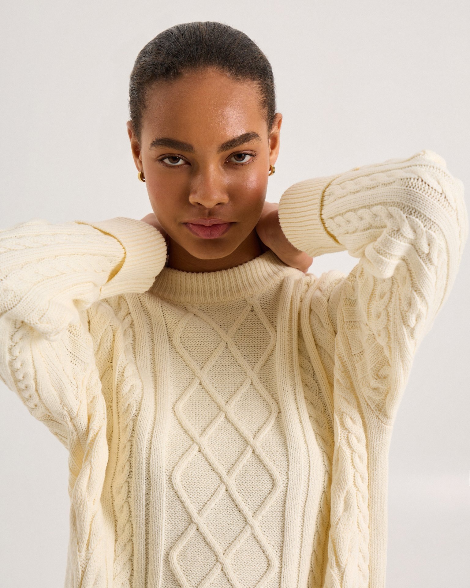 Textured jumper in cream, Milk — photo 9
