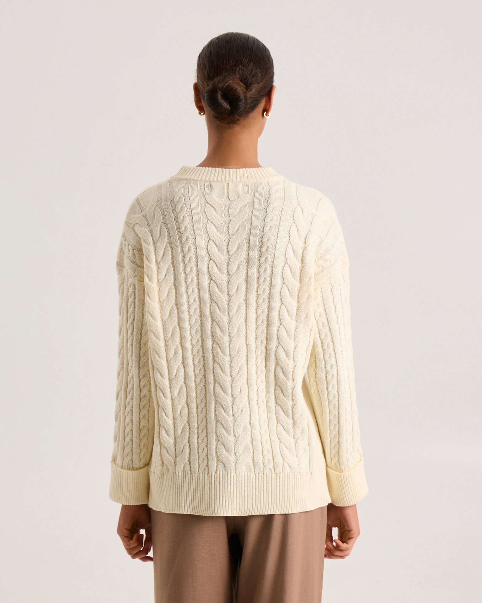 Textured jumper in cream, Milk — photo 5