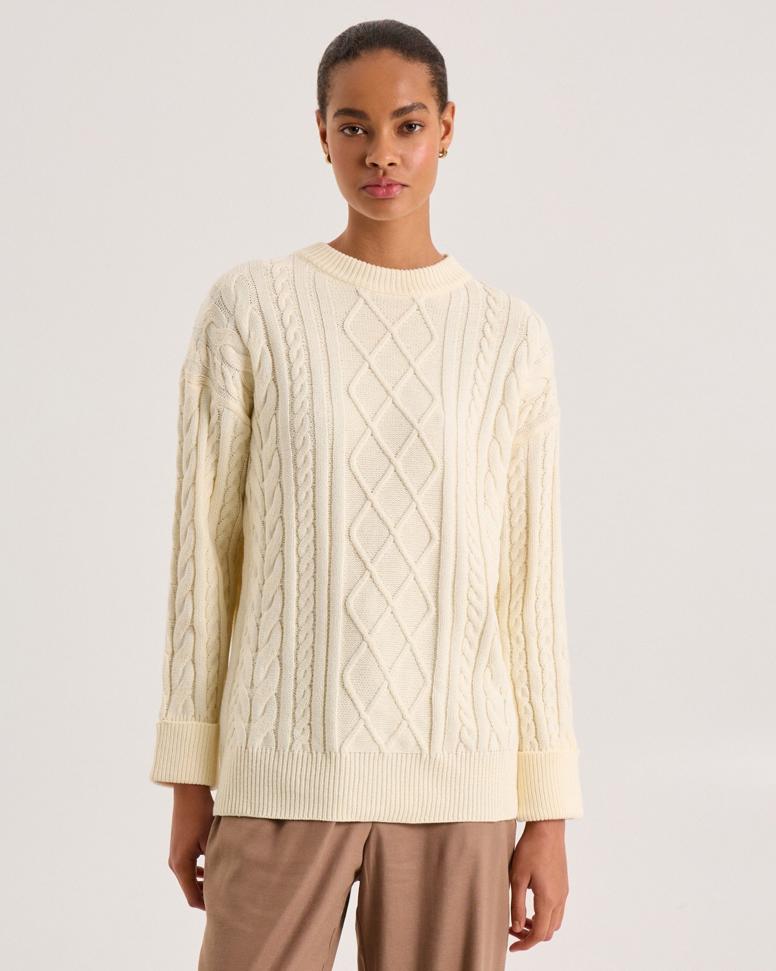 Textured jumper in cream, Milk — photo 7