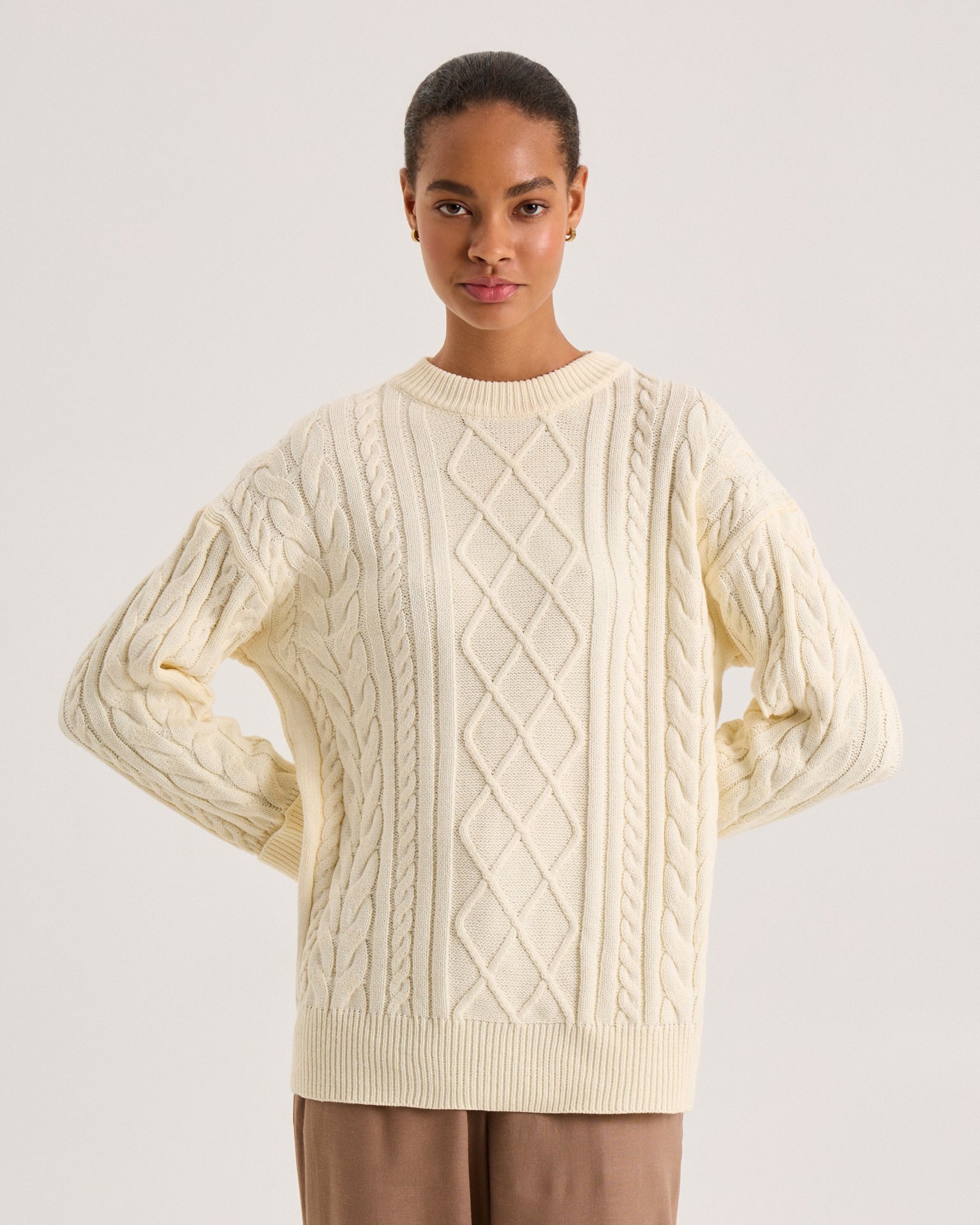 Textured jumper in cream, Milk — photo 8