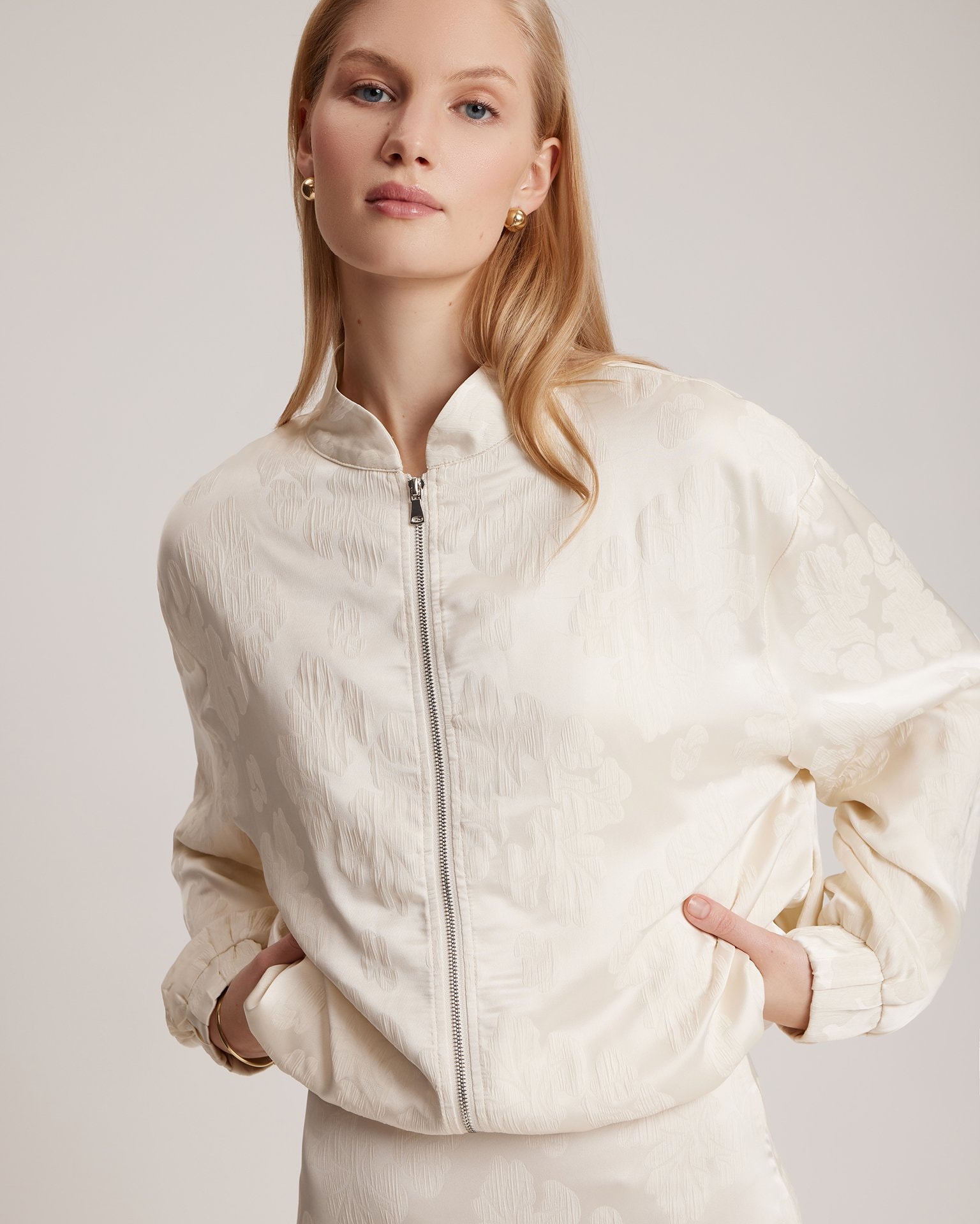 Longline bomber jacket, Milky