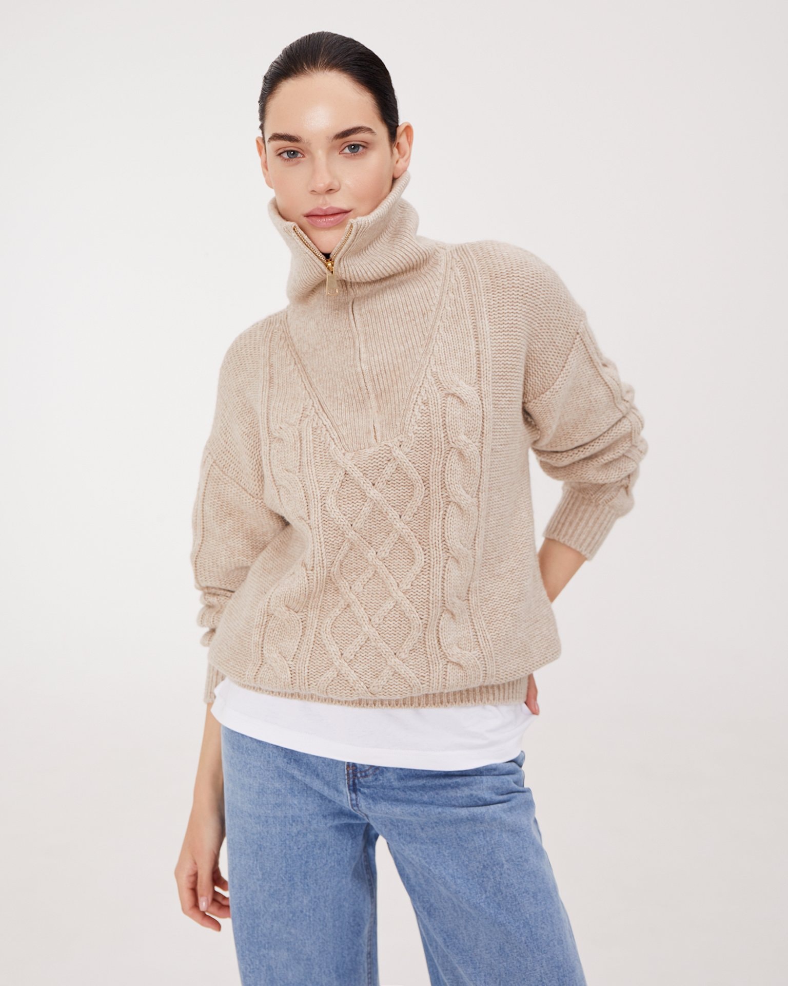 Beige Jumper with Pattern, Beige