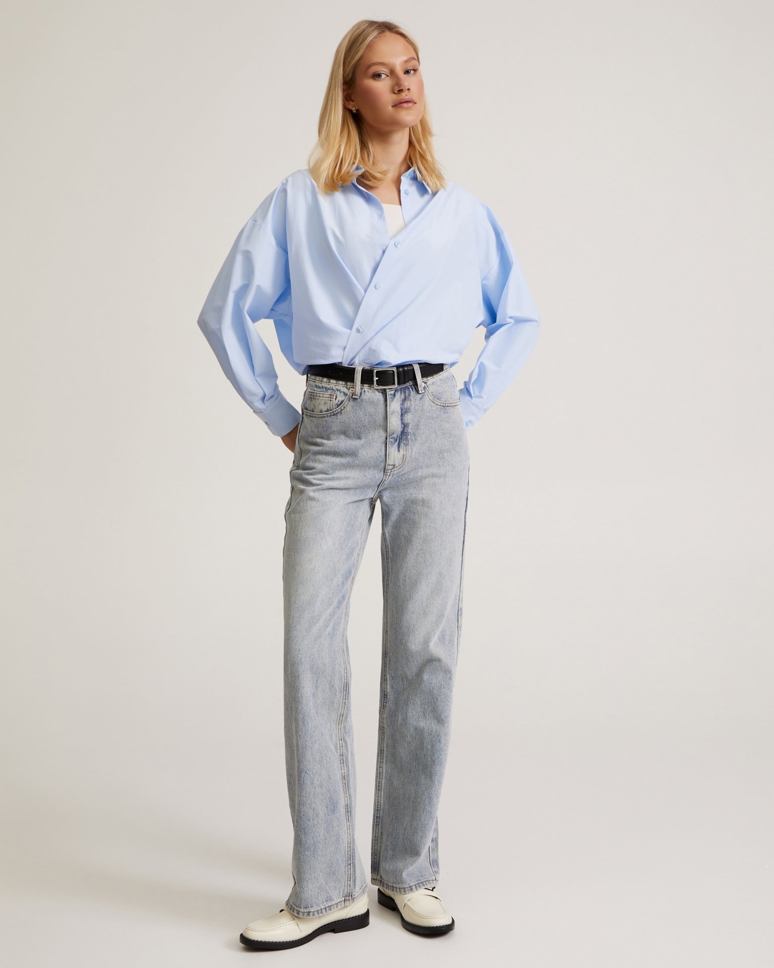 Grey-blue jeans, Sky Blue