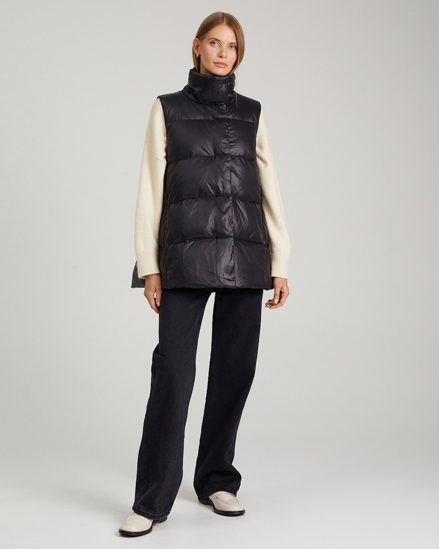 Insulated vest with a stand-up collar, Black — photo 4