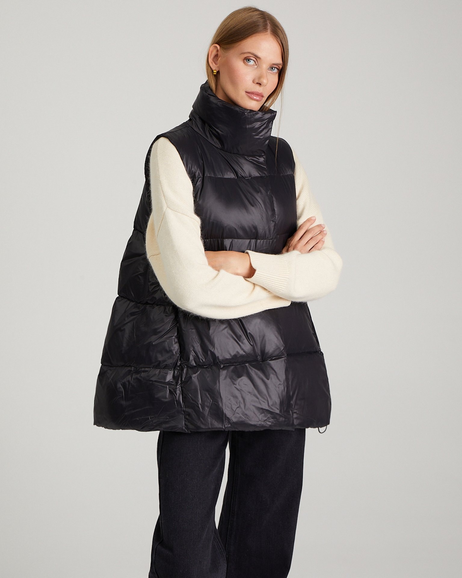 Insulated vest with a stand-up collar, Black — photo 5