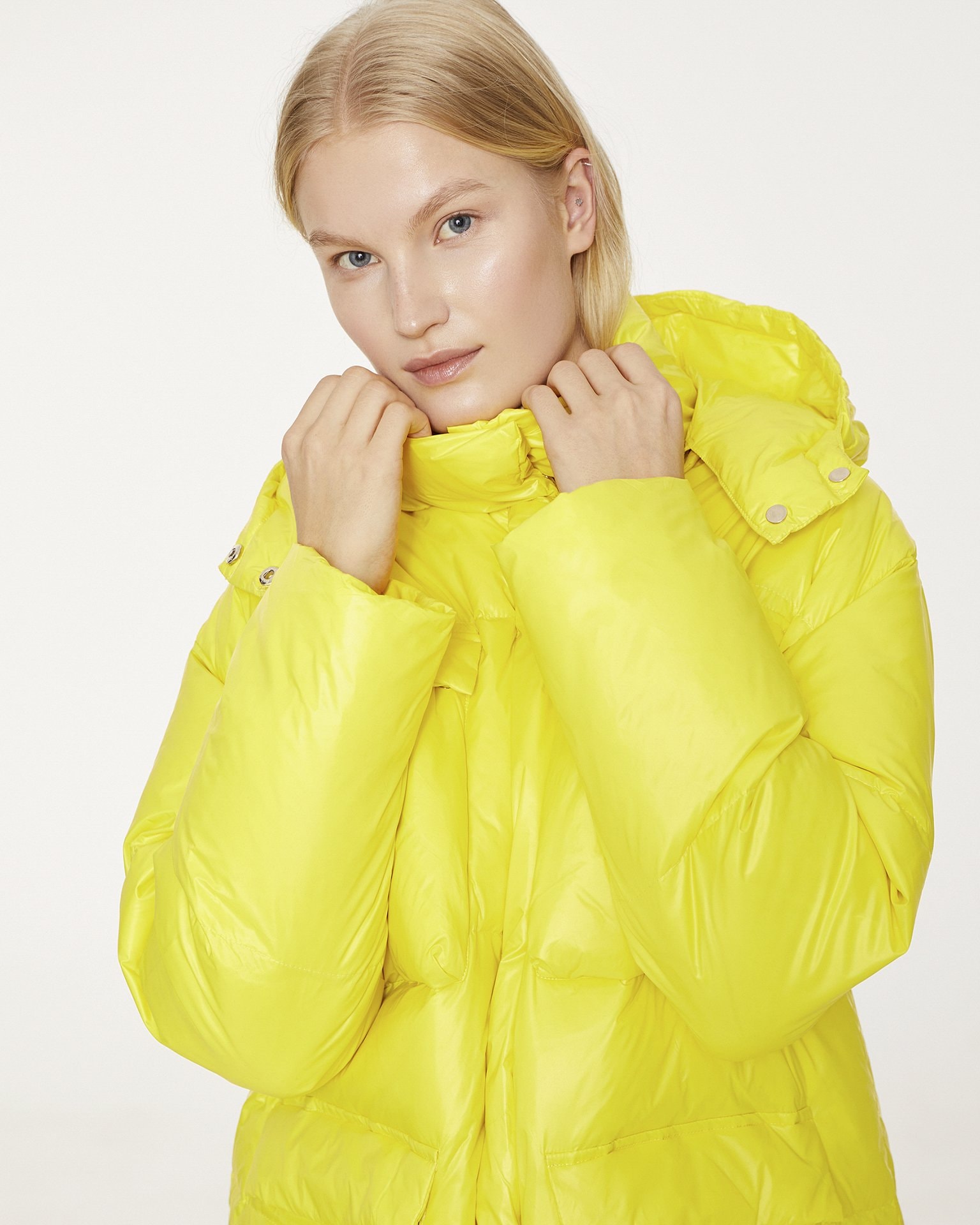 Long puffer coat in yellow, Yellow. — photo 6