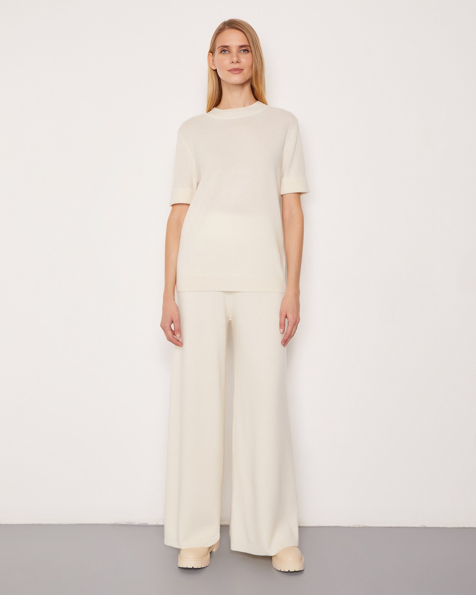 Cashmere T-shirt, Milk — photo 2