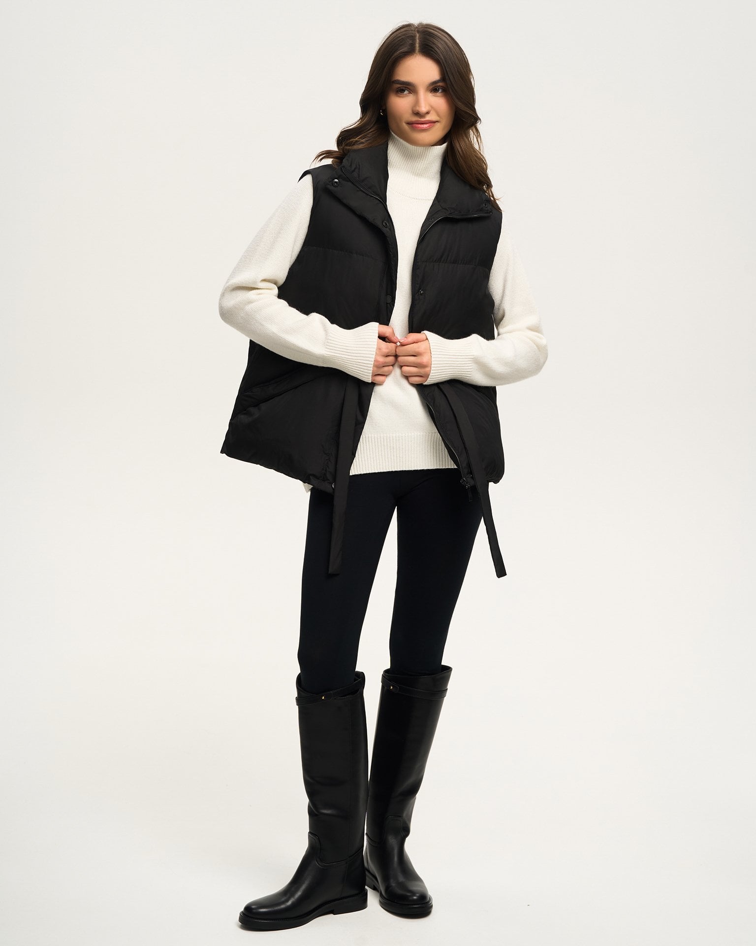 High-neck vest