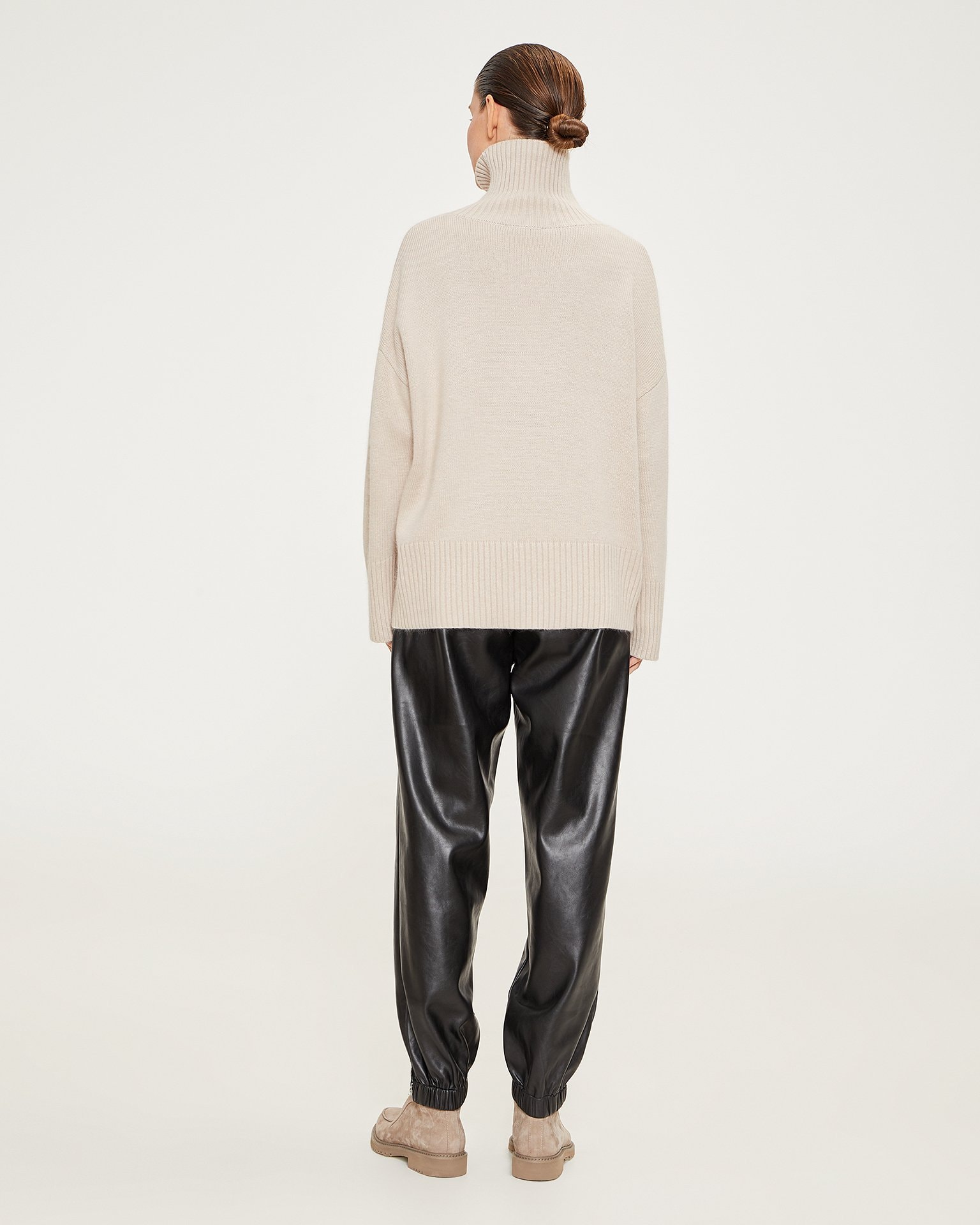 Black faux leather trousers, Black — photo 4
