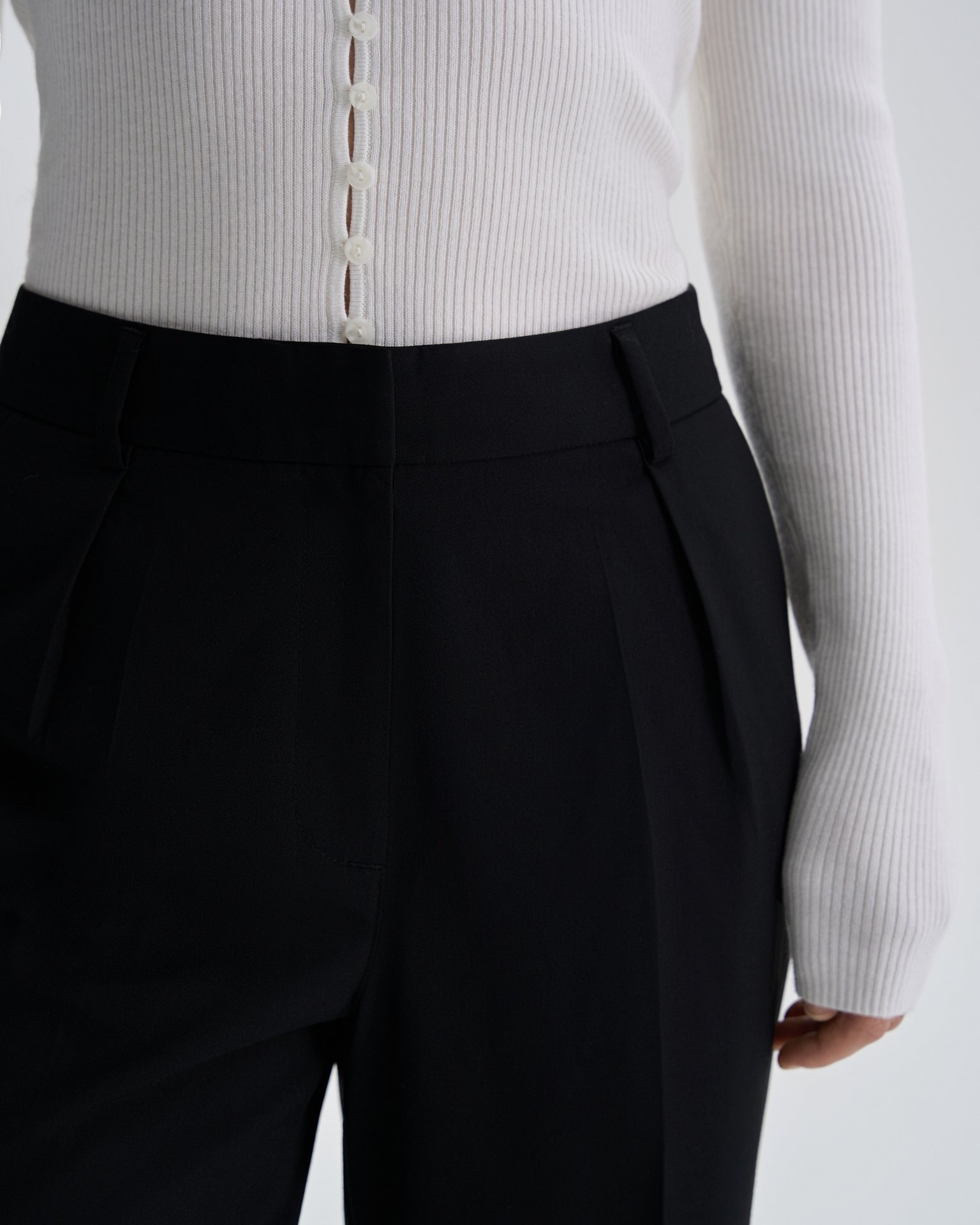 Trousers with pleats, Black — photo 5