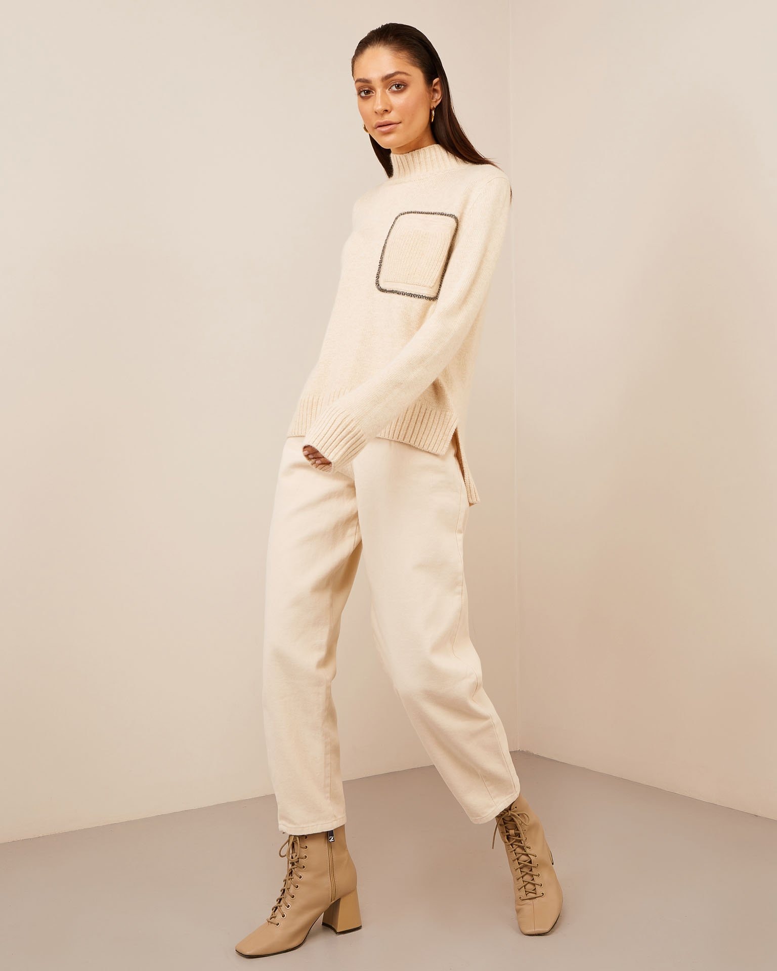 Jumper with elongated back, Beige