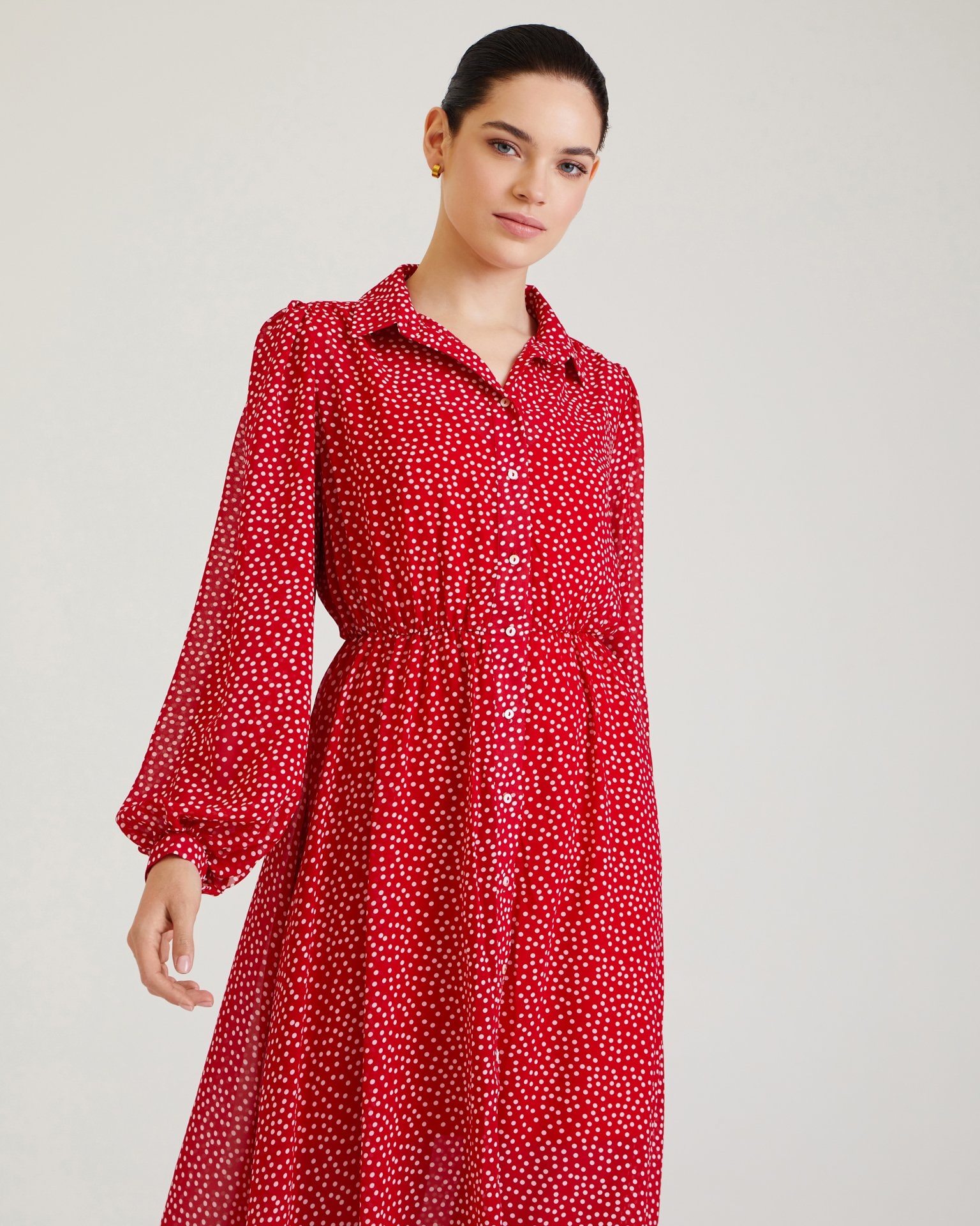 Red dress, Red — photo 3