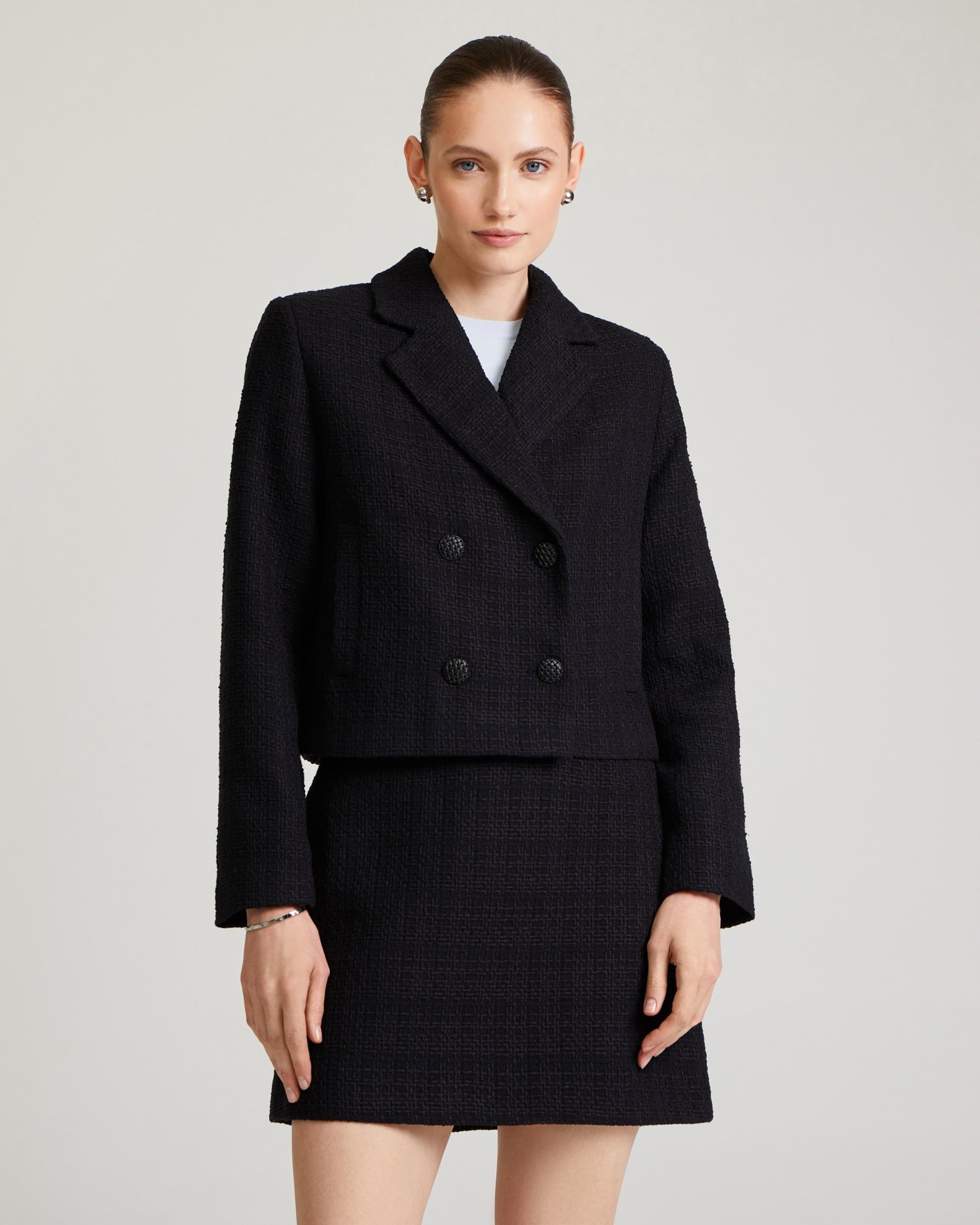 Cropped black jacket, Black