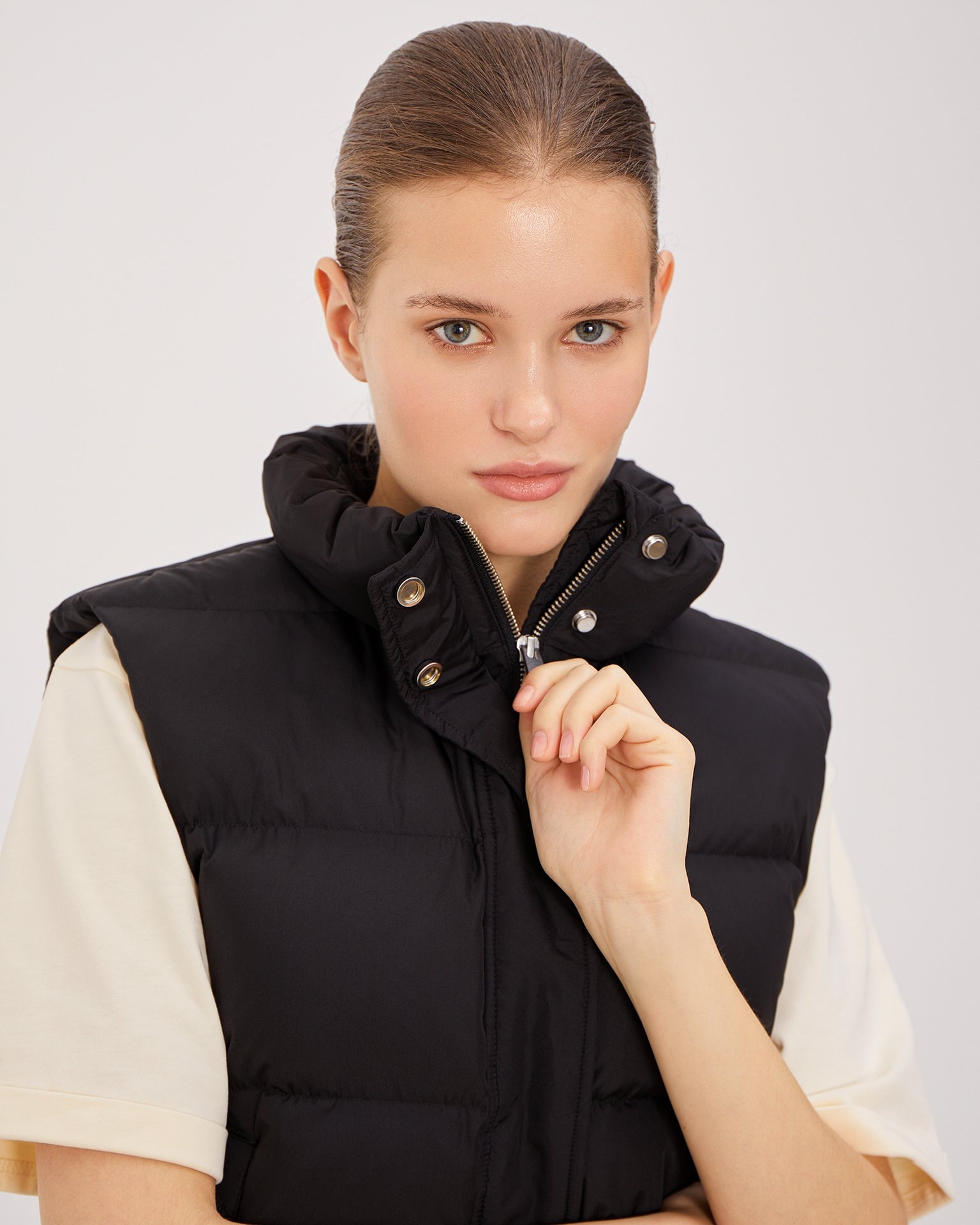 Short down vest, Black — photo 5