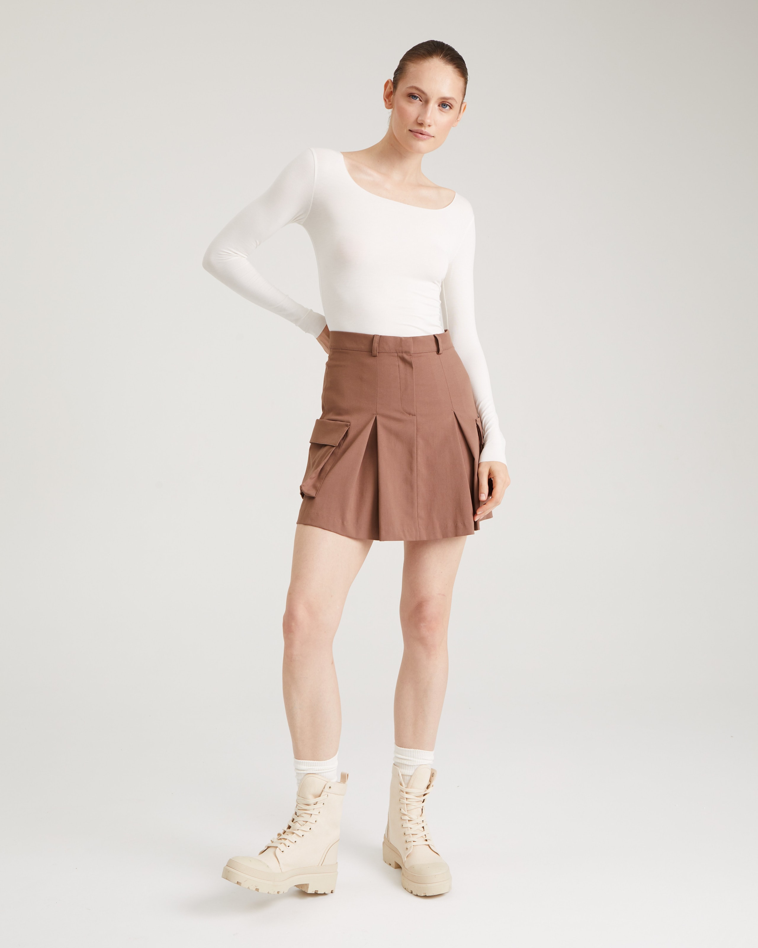 Skirt with patch pockets, Cappuccino — photo 2