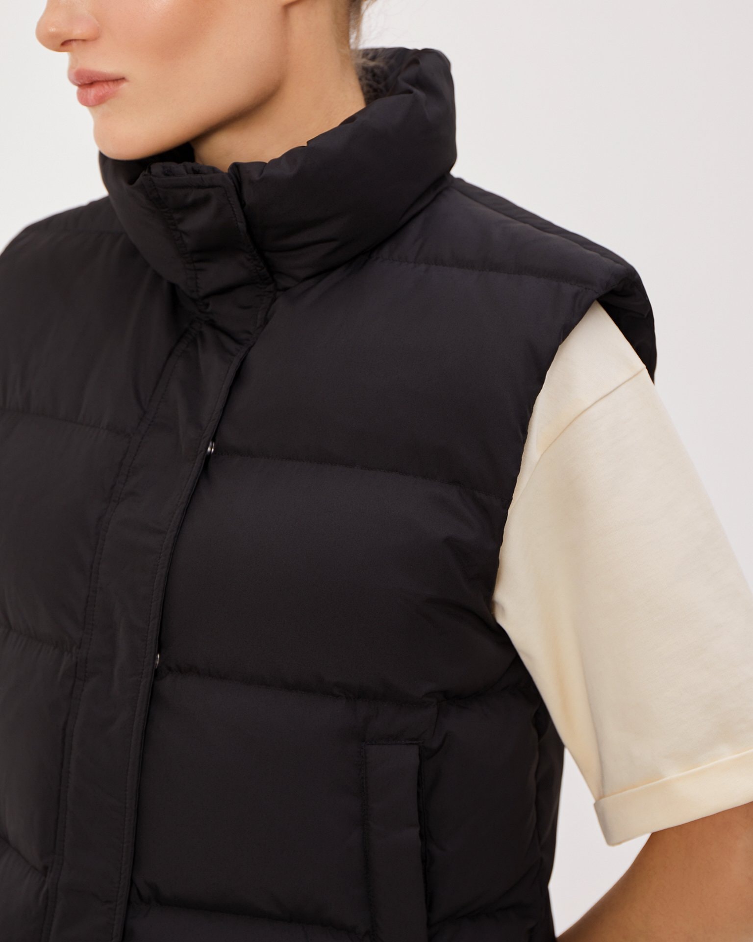 Short down vest, Black — photo 6
