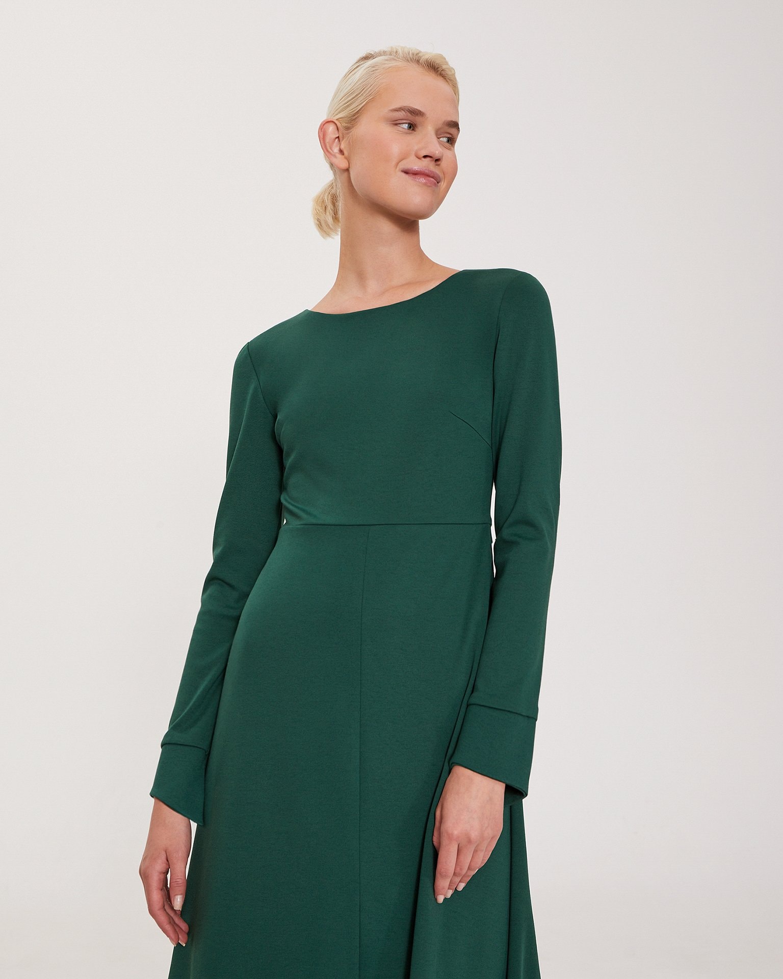 Basic long-sleeved dress in emerald, Dark Green