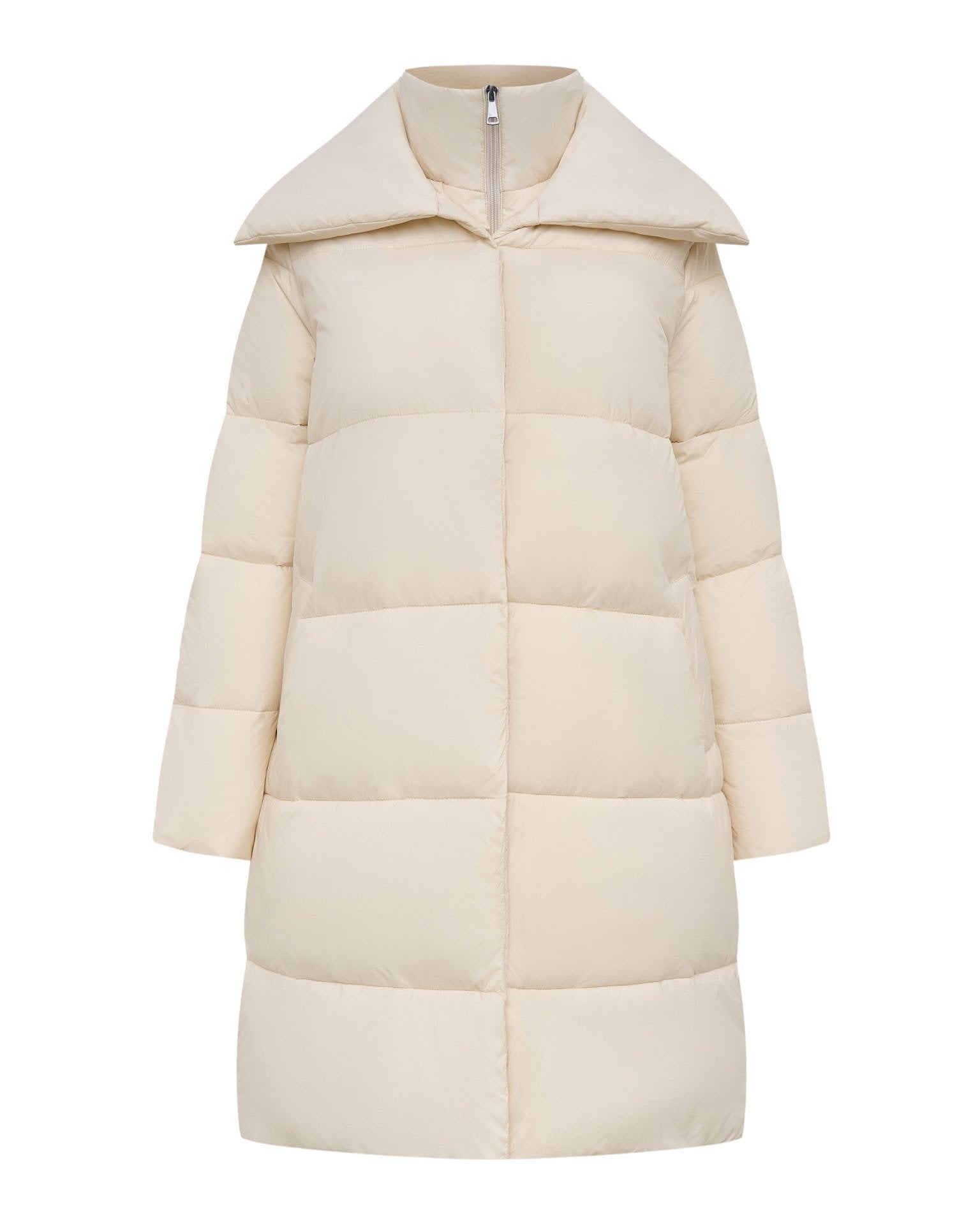 Down coat with turn-down collar