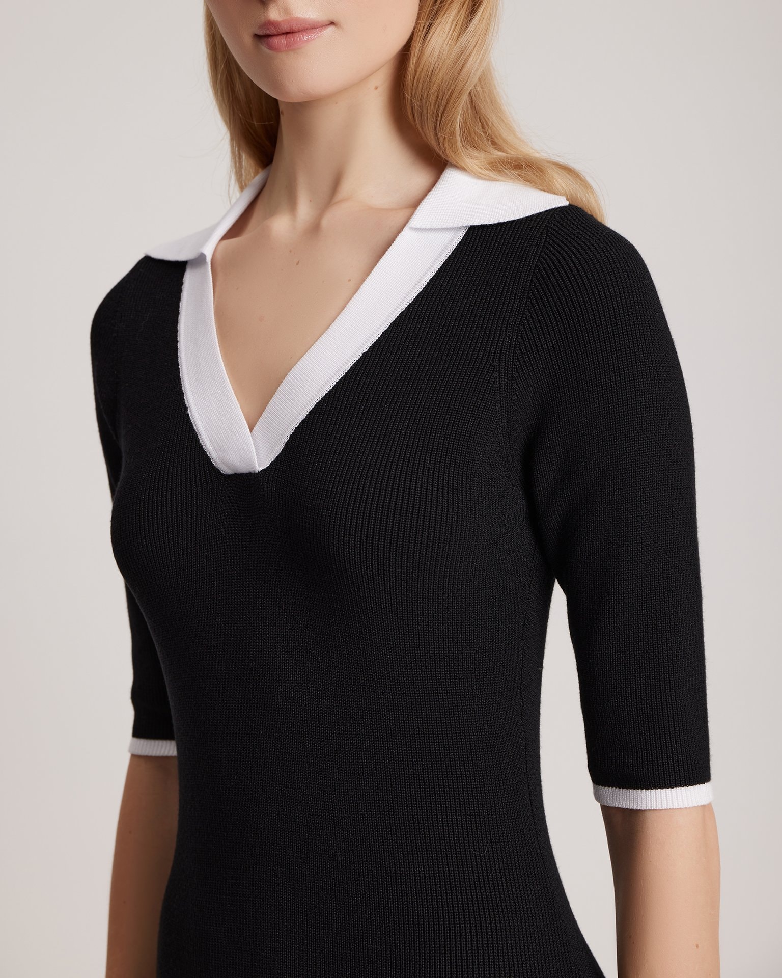 V-neck dress, Black — photo 6