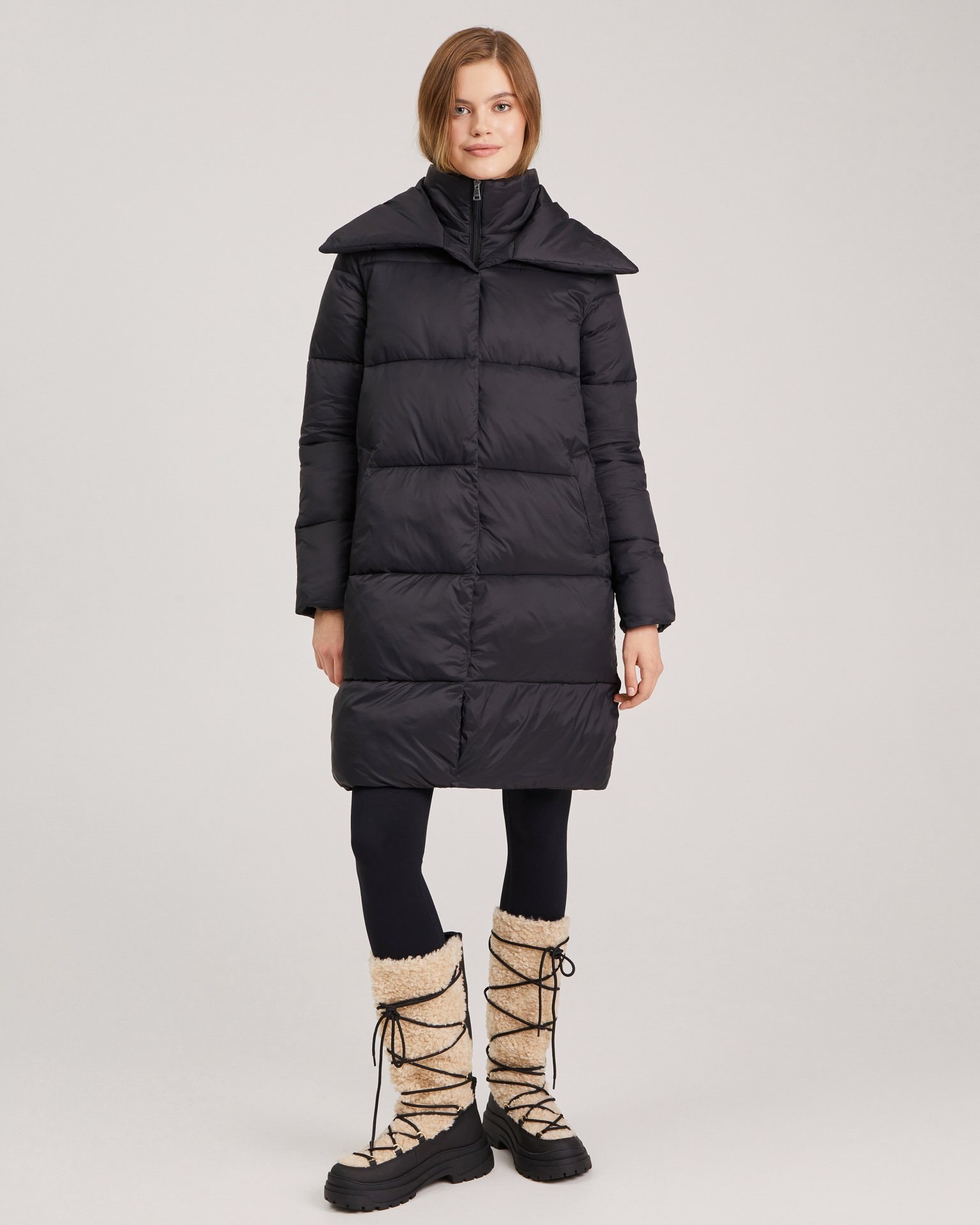 Puffer jacket with a fold-down collar, Black