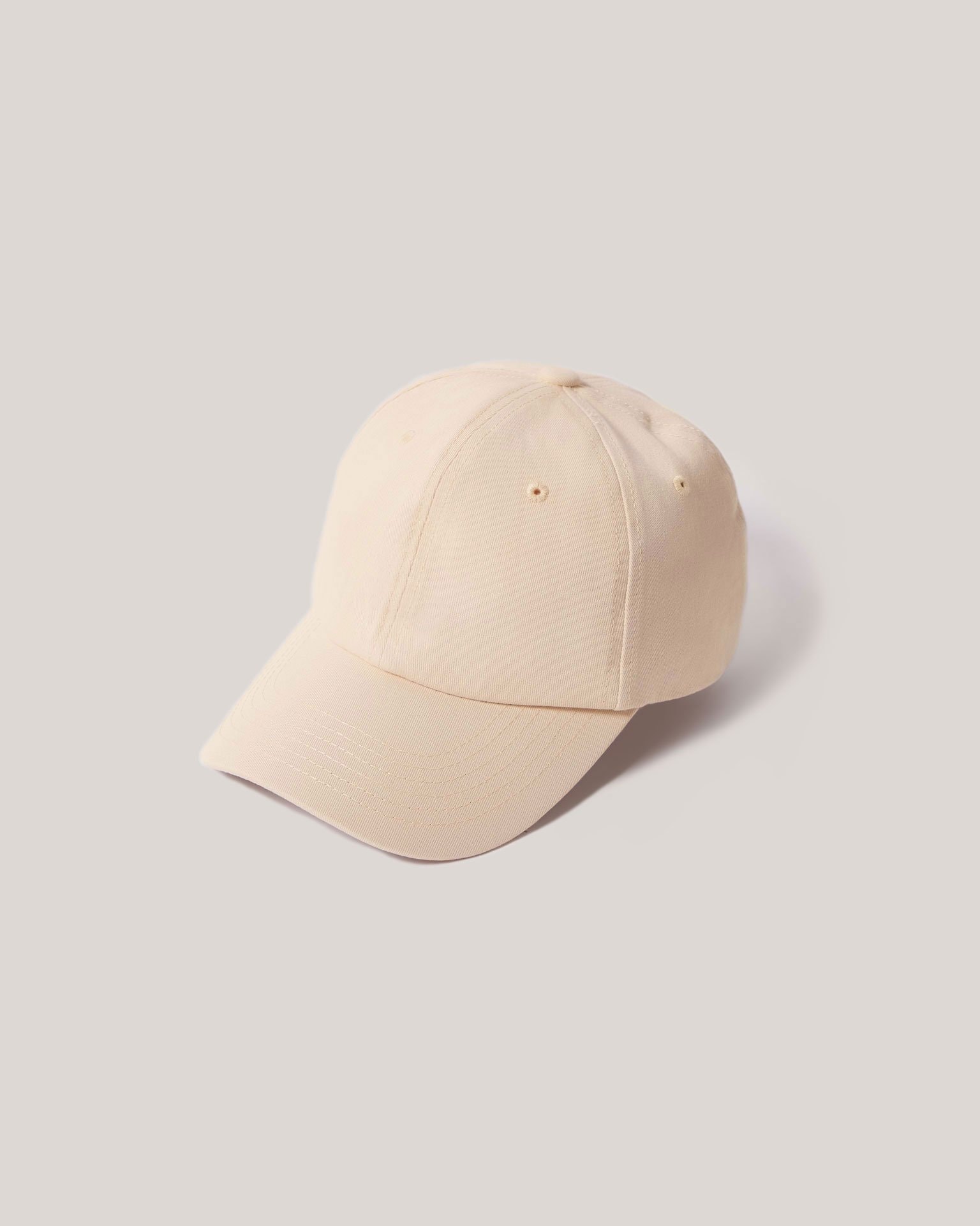 Beige baseball cap, Beige